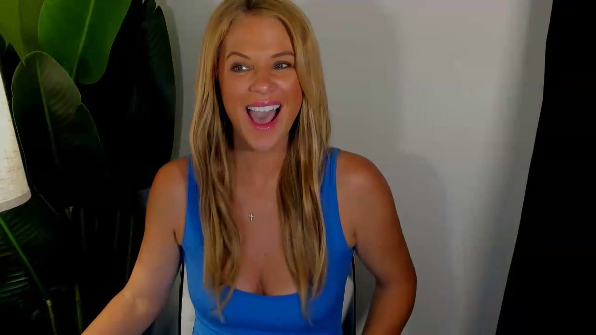 Gallery image thumbnail from Sowet4you1's myfreecams stream on, 08/08/2026, 05:25 image 15 of 20