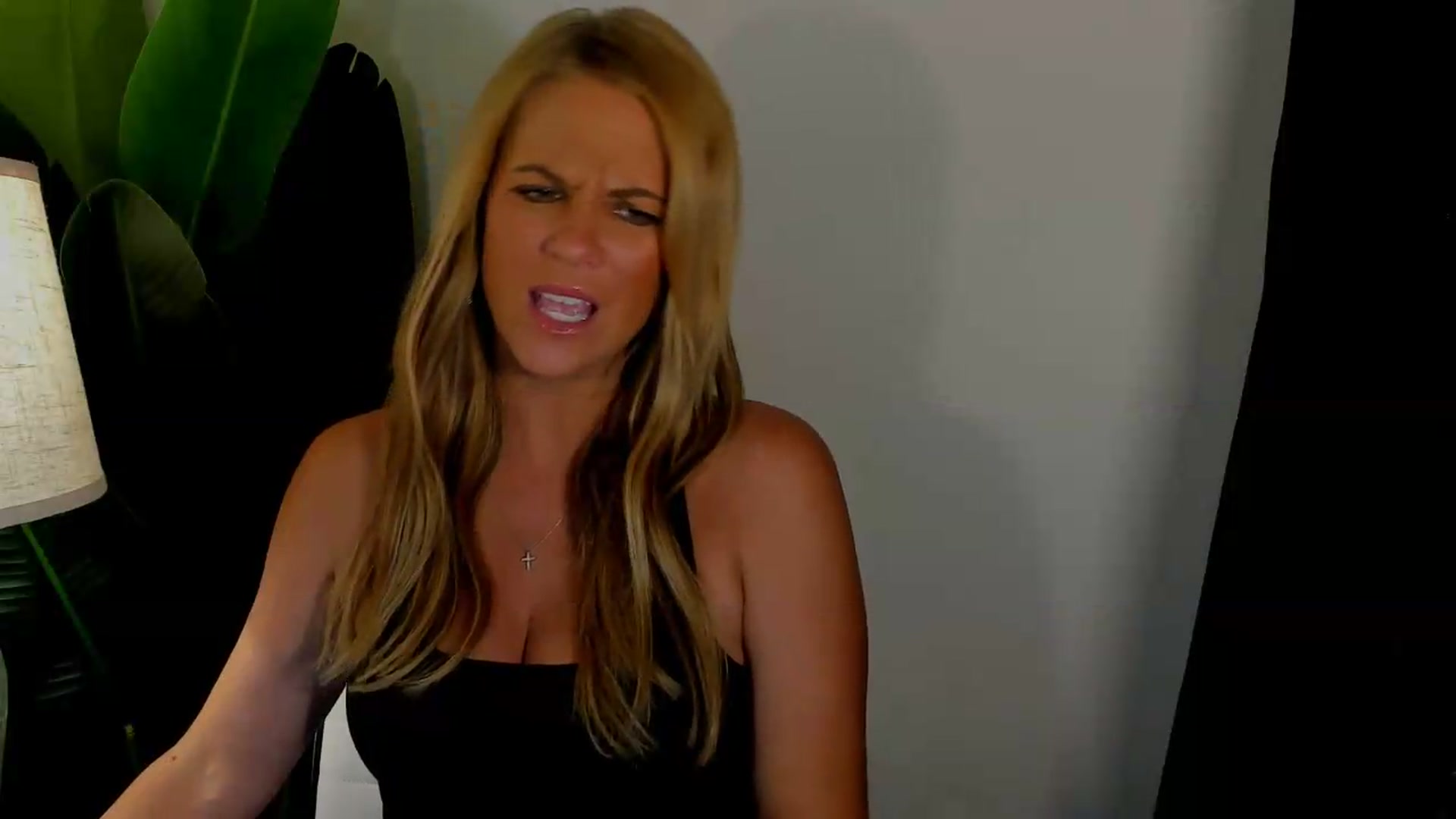 Gallery image thumbnail from Sowet4you1's myfreecams stream on, 08/11/2026, 04:16 image 4 of 20