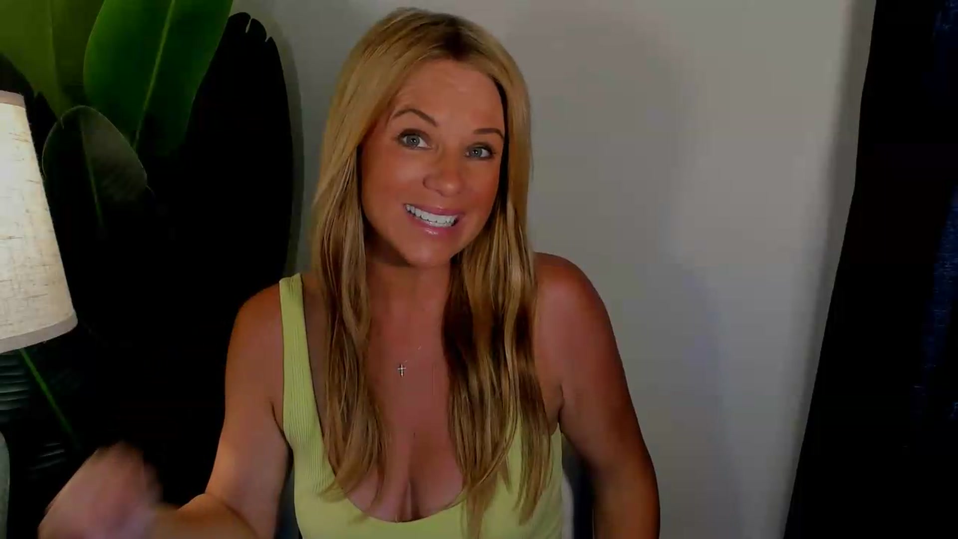 Gallery image thumbnail from Sowet4you1's myfreecams stream on, 08/13/2026, 05:37 image 11 of 20