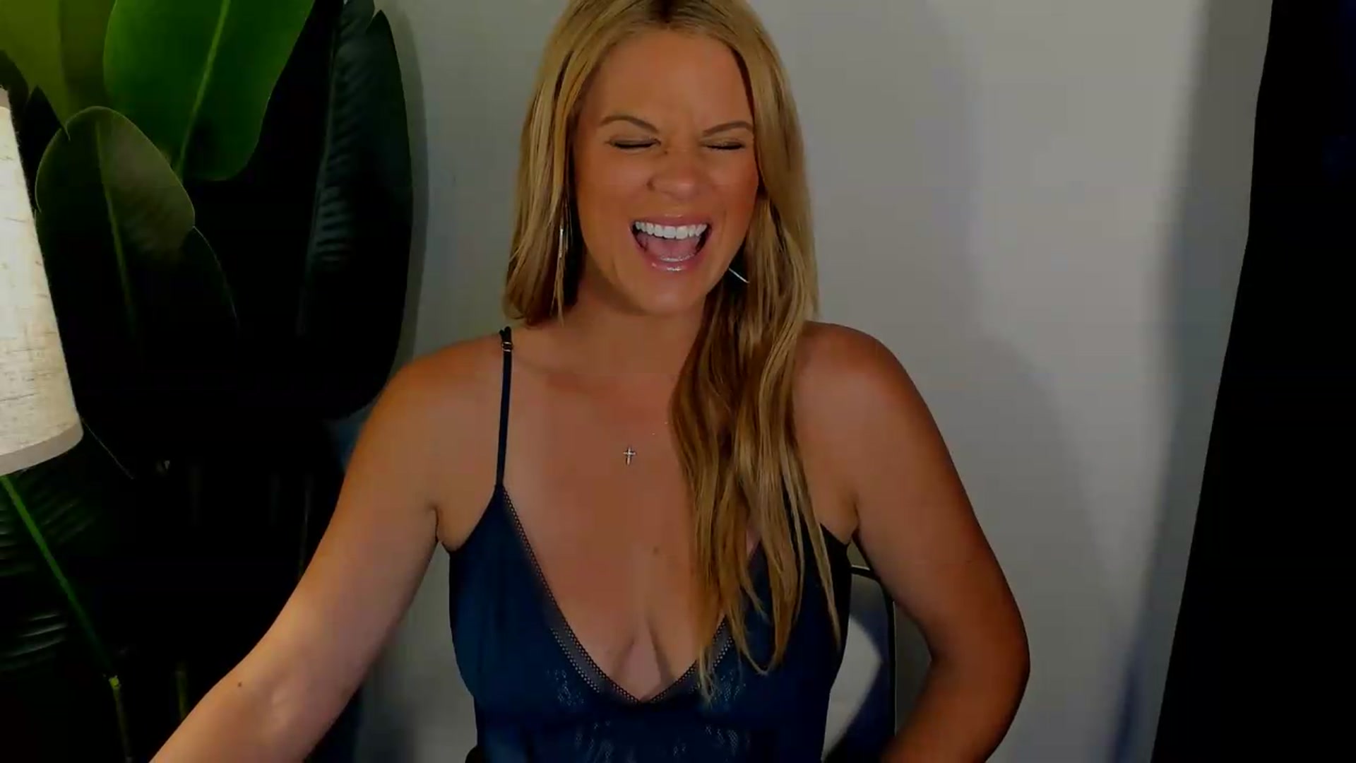 Gallery image thumbnail from Sowet4you1's myfreecams stream on, 08/14/2026, 02:51 image 15 of 20