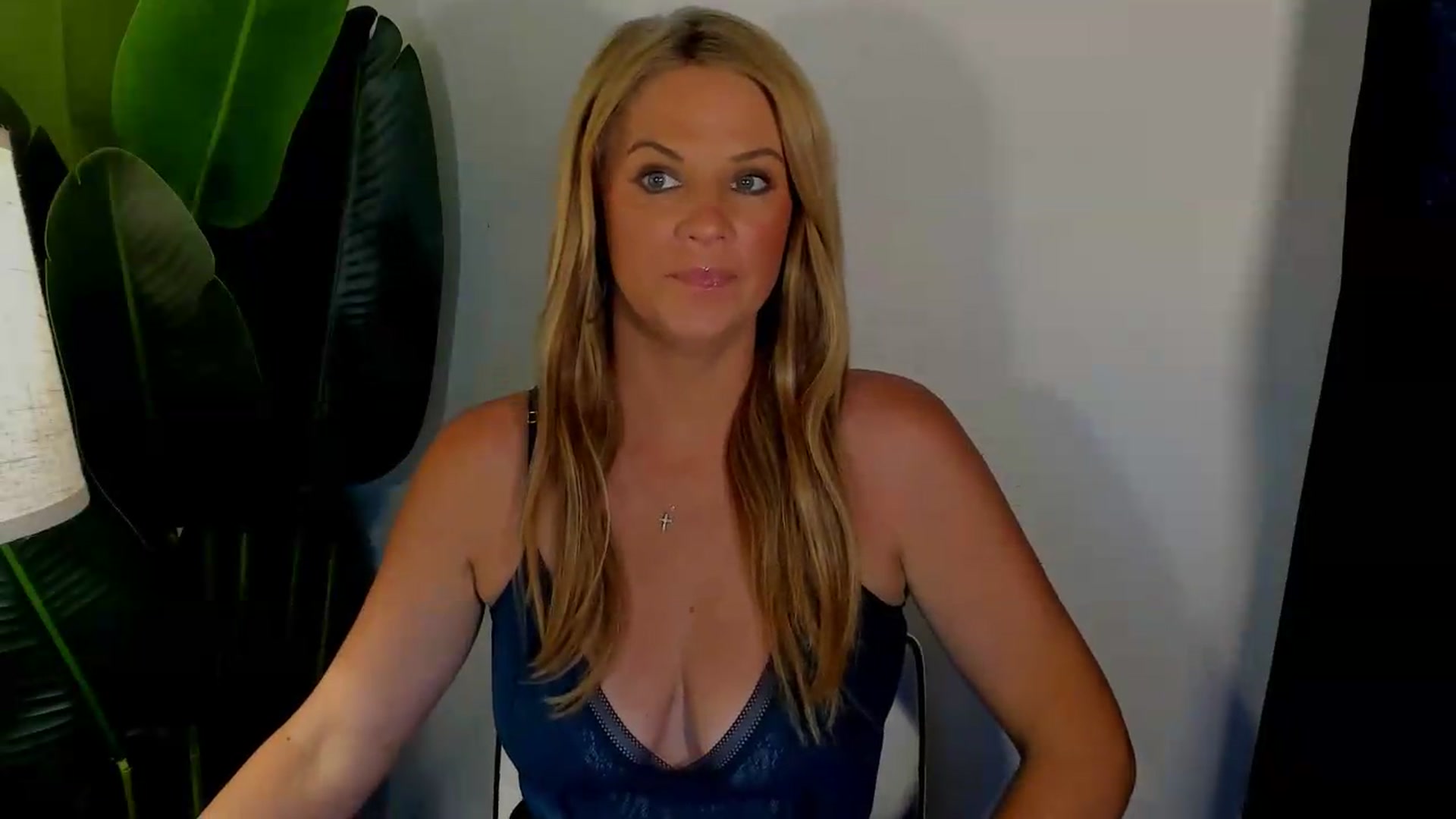 Gallery image thumbnail from Sowet4you1's myfreecams stream on, 08/14/2026, 02:51 image 2 of 20