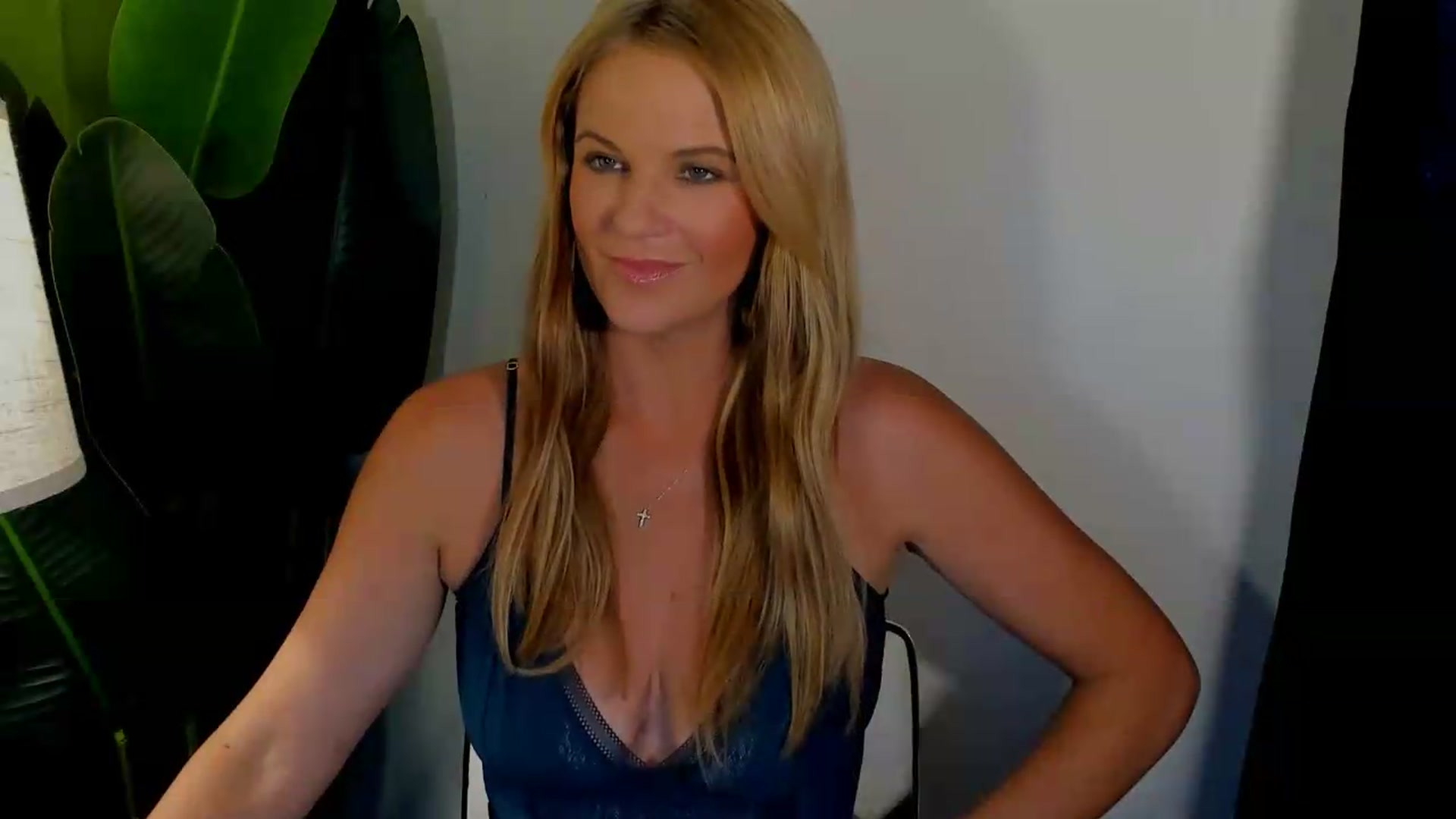 Gallery image thumbnail from Sowet4you1's myfreecams stream on, 08/14/2026, 03:30 image 18 of 20