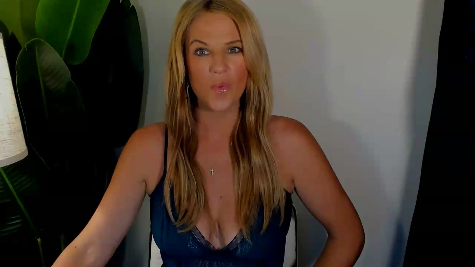 Gallery image thumbnail from Sowet4you1's myfreecams stream on, 08/14/2026, 03:30 image 15 of 20