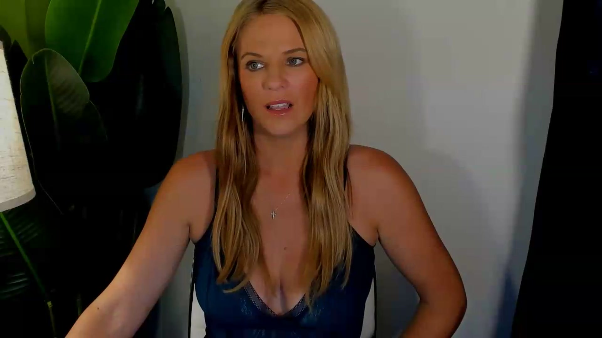 Gallery image thumbnail from Sowet4you1's myfreecams stream on, 08/14/2026, 03:30 image 17 of 20