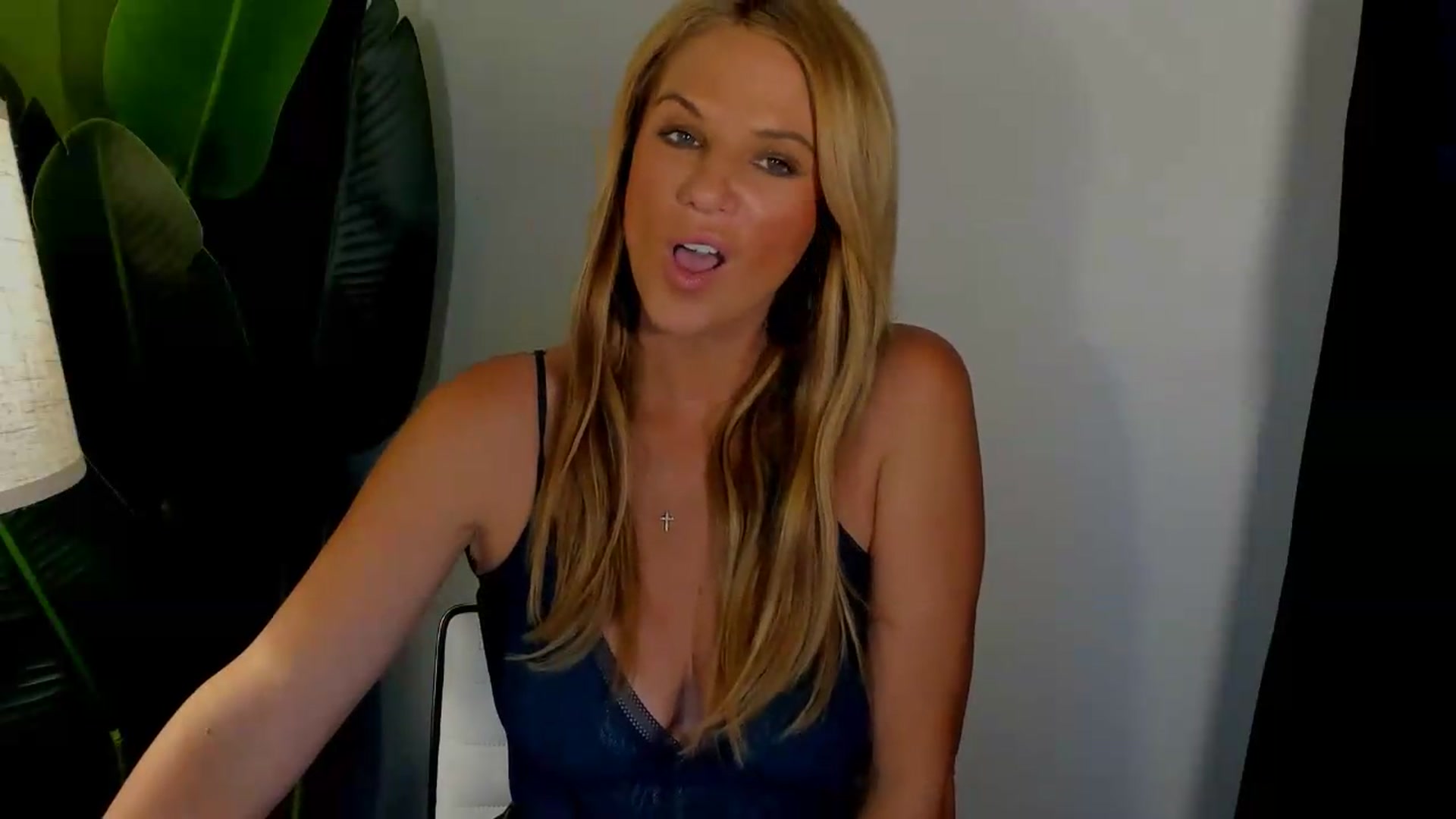 Gallery image thumbnail from Sowet4you1's myfreecams stream on, 08/14/2026, 04:28 image 8 of 20