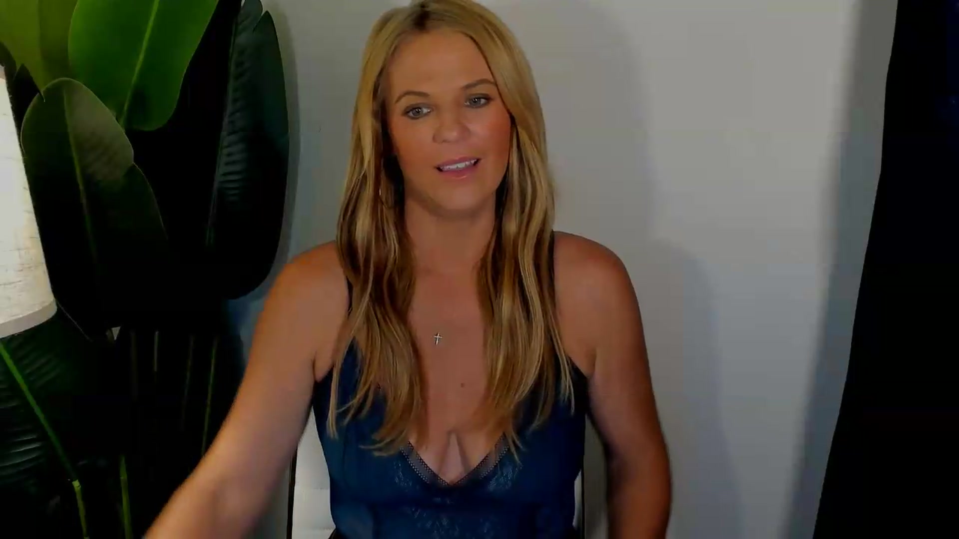 Gallery image thumbnail from Sowet4you1's myfreecams stream on, 08/14/2026, 04:28 image 11 of 20