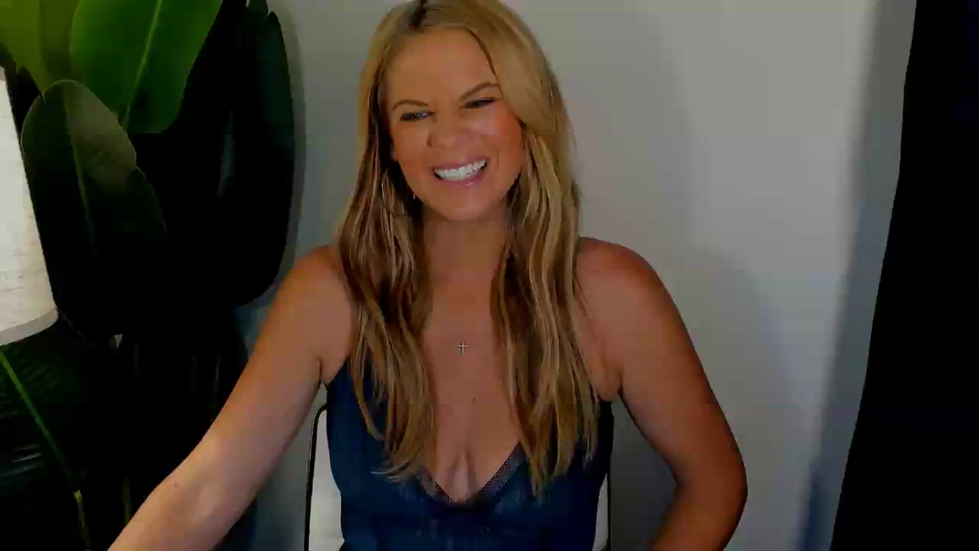Gallery image thumbnail from Sowet4you1's myfreecams stream on, 08/14/2026, 04:44 image 1 of 20