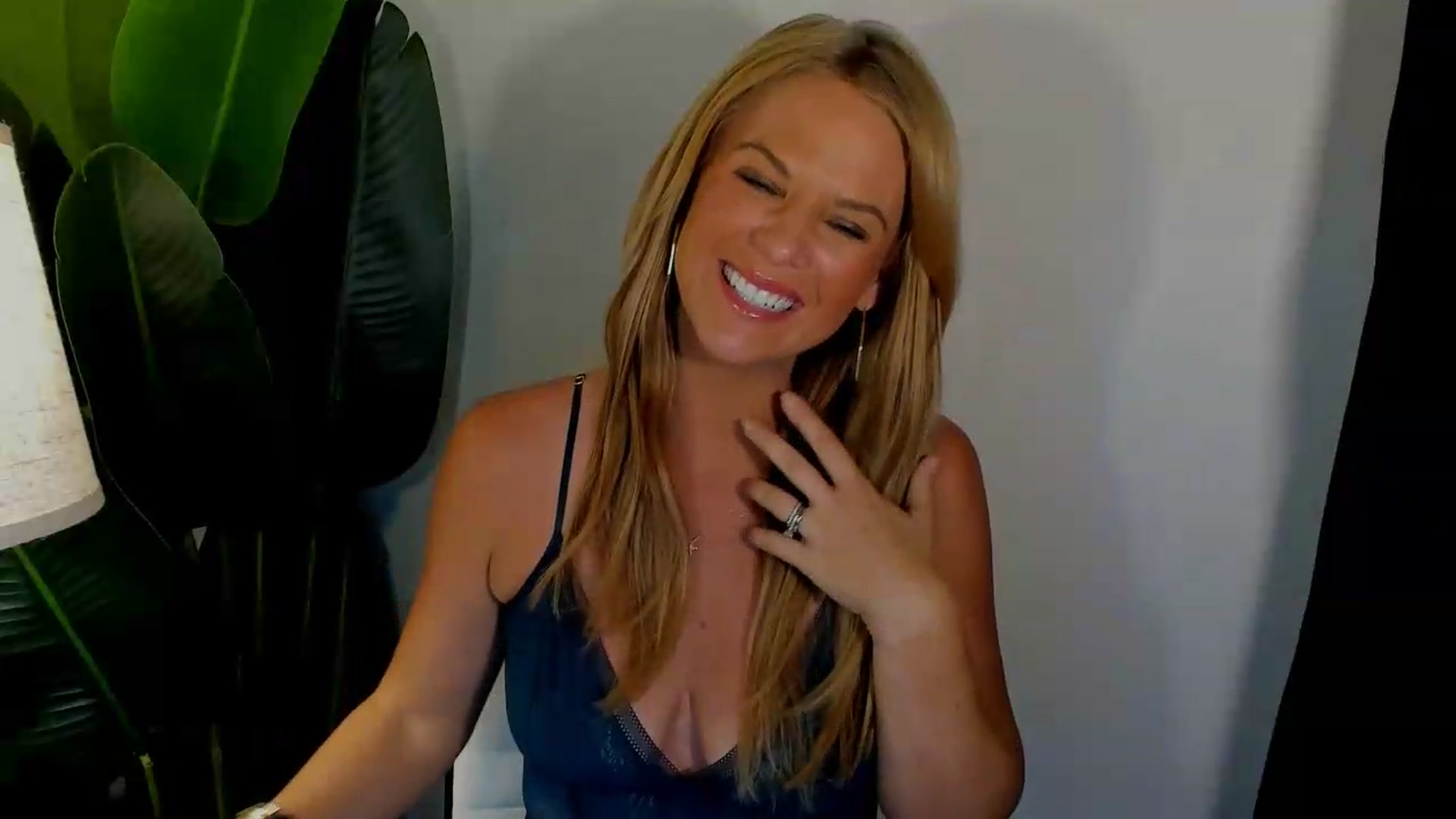 Gallery image thumbnail from Sowet4you1's myfreecams stream on, 08/14/2026, 05:13 image 18 of 20