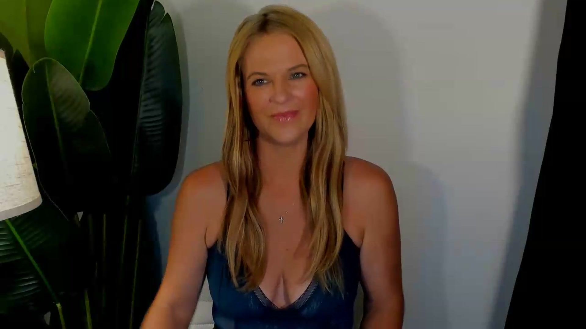 Gallery image thumbnail from Sowet4you1's myfreecams stream on, 08/14/2026, 05:13 image 13 of 20