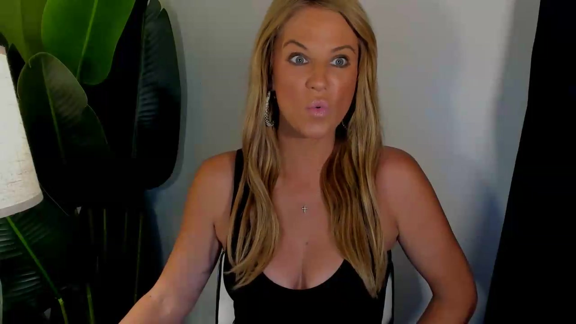 Gallery image thumbnail from Sowet4you1's myfreecams stream on, 08/17/2026, 02:49 image 20 of 20