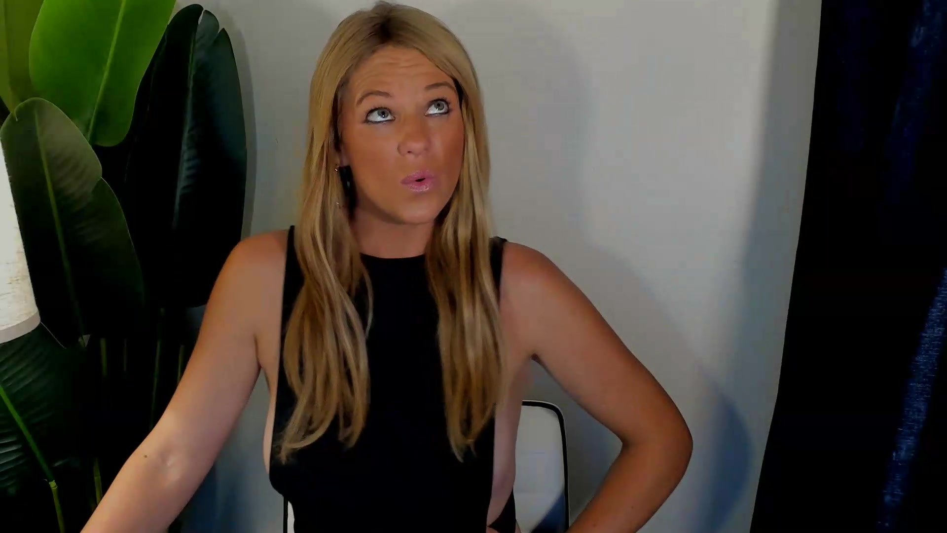 Gallery image thumbnail from Sowet4you1's myfreecams stream on, 08/23/2026, 04:07 image 3 of 20