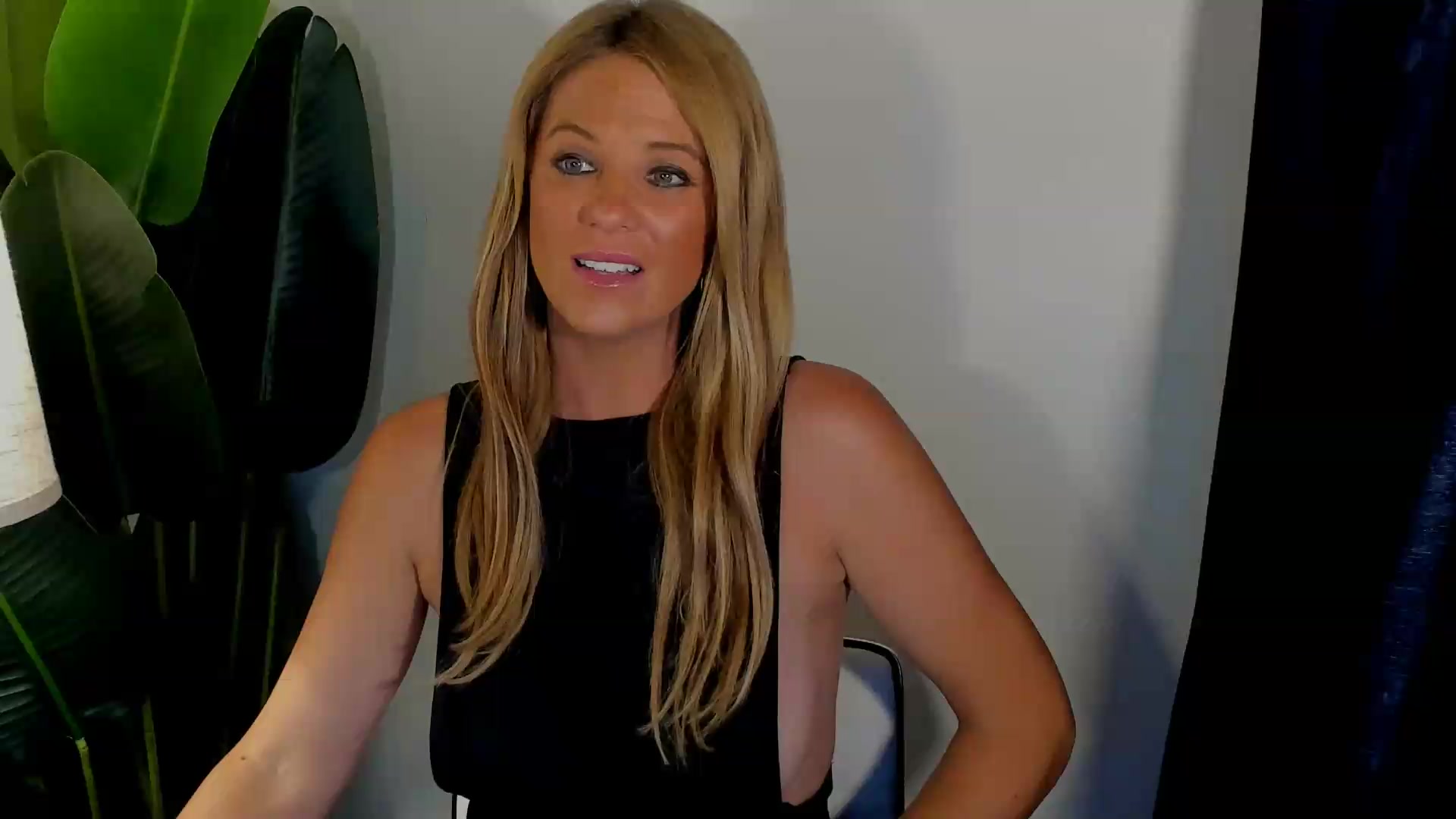 Gallery image thumbnail from Sowet4you1's myfreecams stream on, 08/23/2026, 04:54 image 9 of 20