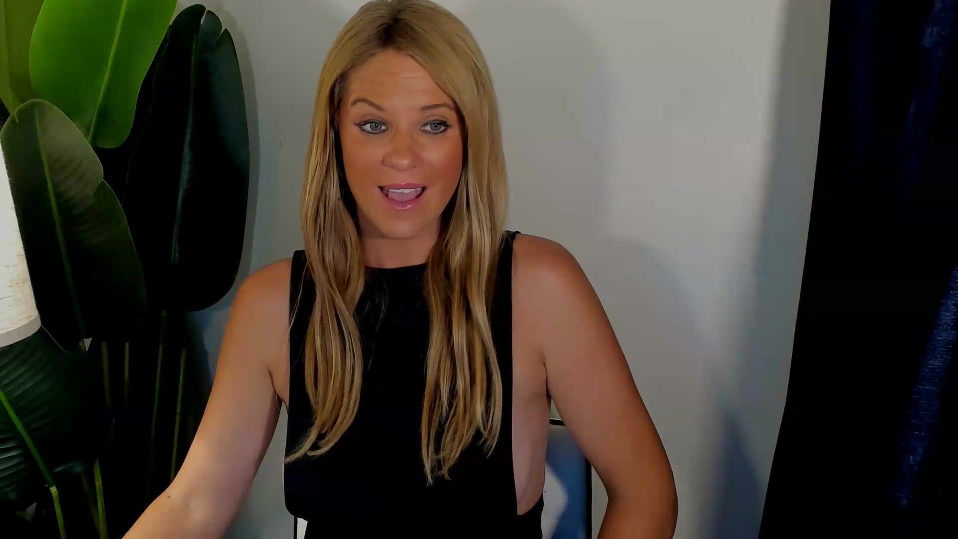 Gallery image thumbnail from Sowet4you1's myfreecams stream on, 08/23/2026, 04:54 image 15 of 20