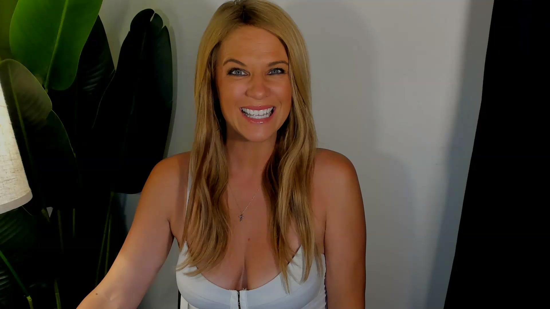 Gallery image thumbnail from Sowet4you1's myfreecams stream on, 08/26/2026, 05:22 image 2 of 20