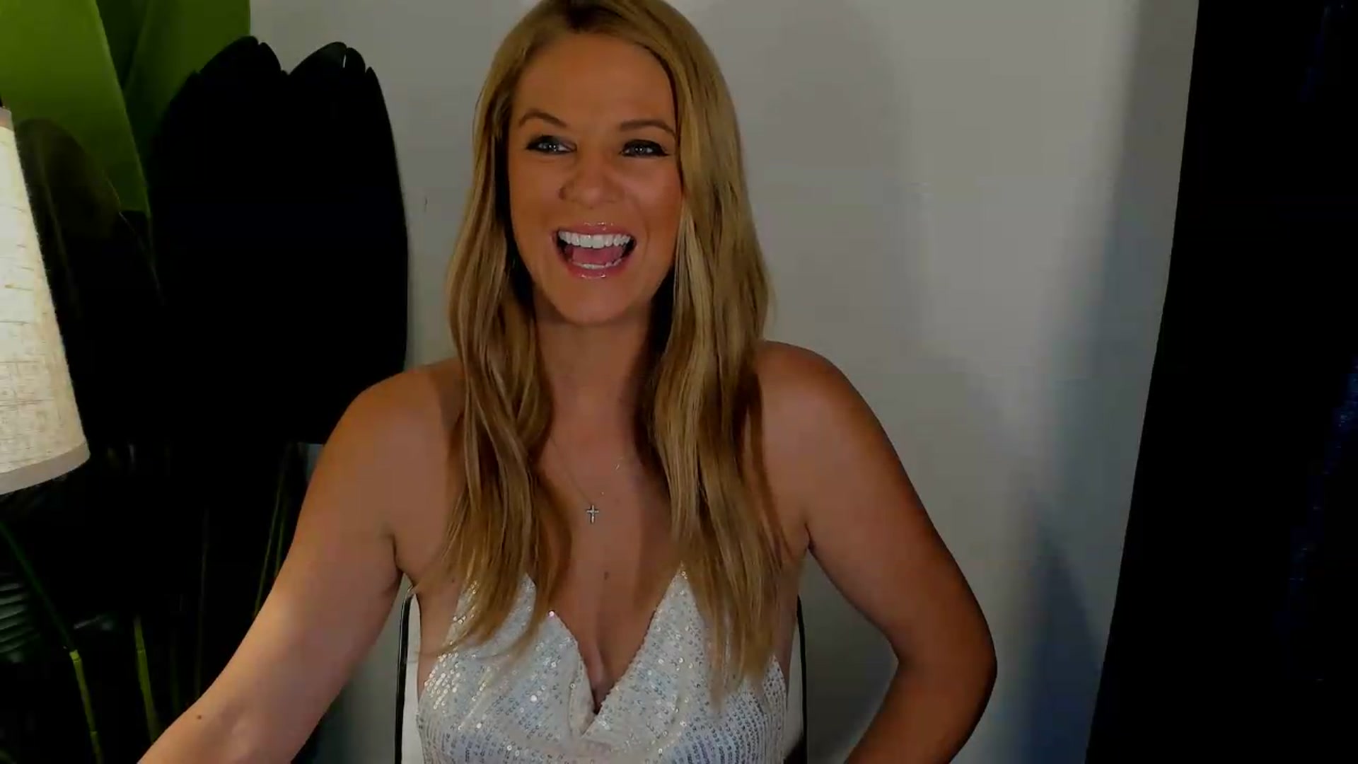 Gallery image thumbnail from Sowet4you1's myfreecams stream on, 08/29/2026, 01:48 image 12 of 20