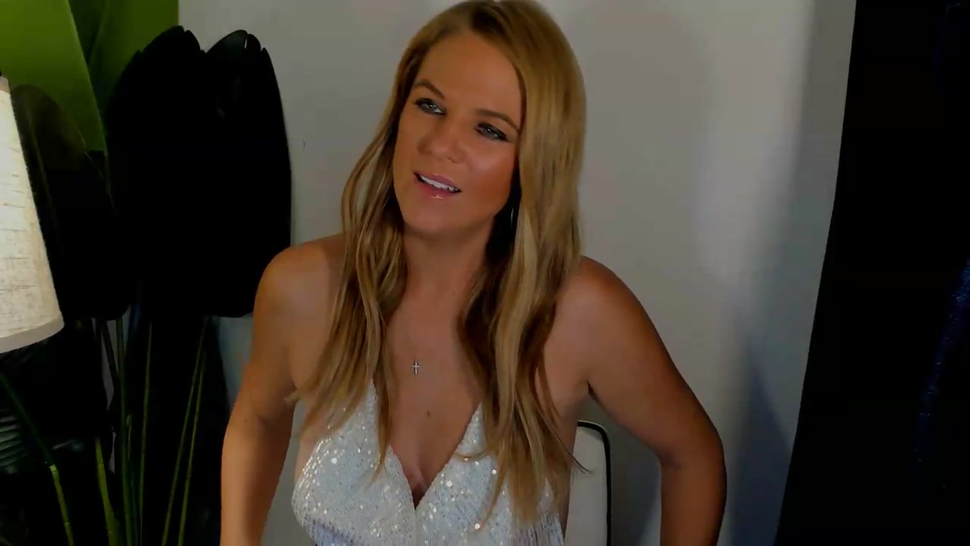 Gallery image thumbnail from Sowet4you1's myfreecams stream on, 08/29/2026, 02:05 image 6 of 20