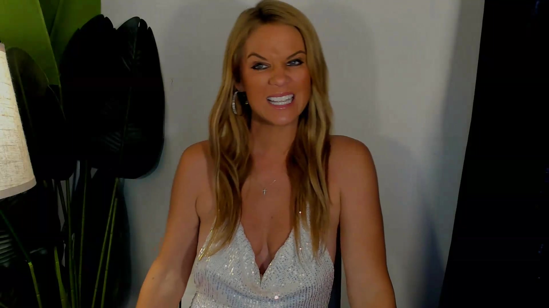 Gallery image thumbnail from Sowet4you1's myfreecams stream on, 08/29/2026, 04:15 image 12 of 20