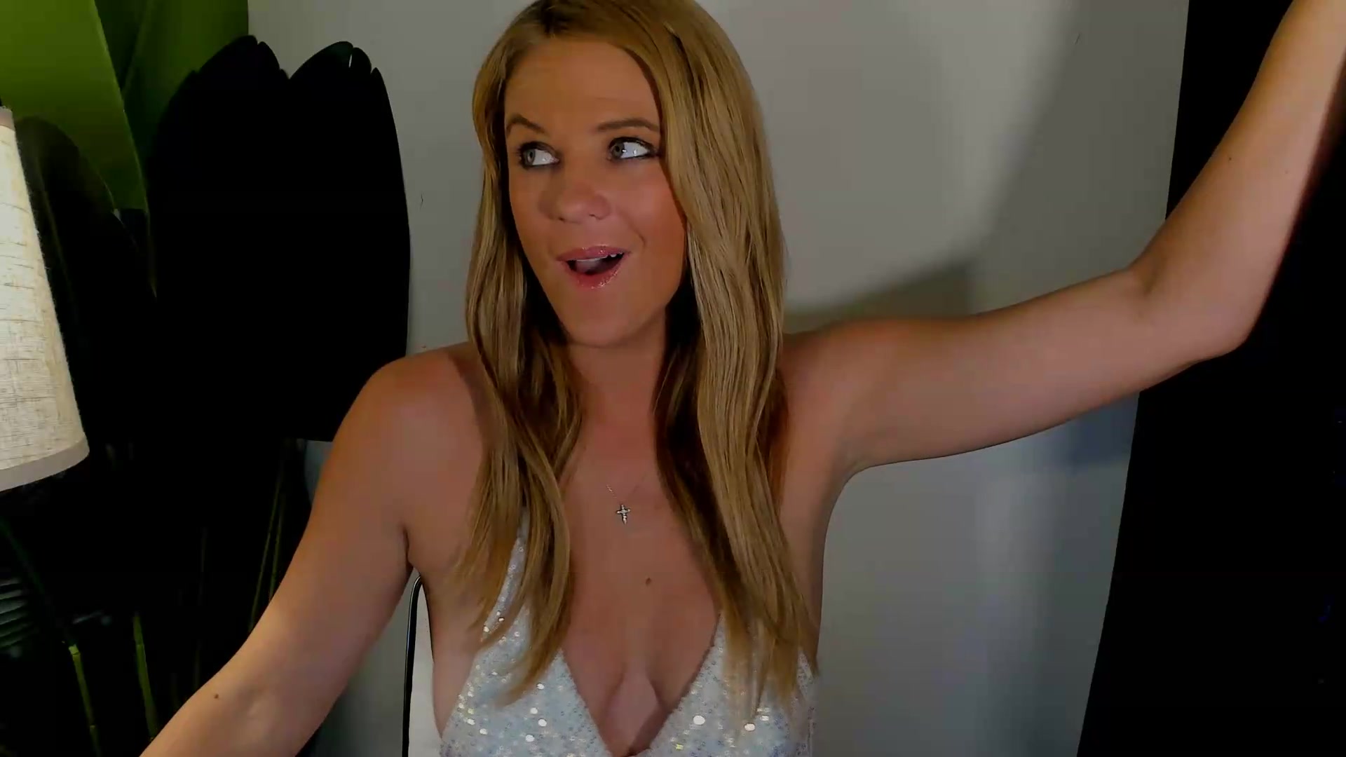 Gallery image thumbnail from Sowet4you1's myfreecams stream on, 08/29/2026, 05:11 image 15 of 20