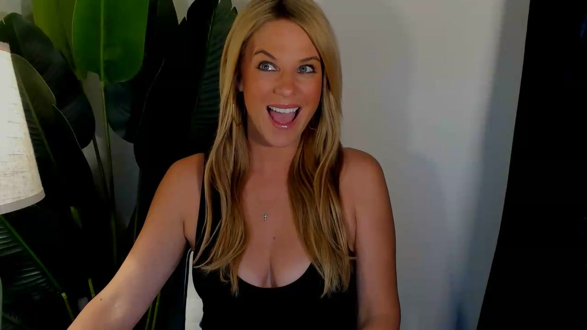 Gallery image thumbnail from Sowet4you1's myfreecams stream on, 08/30/2026, 03:22 image 2 of 20