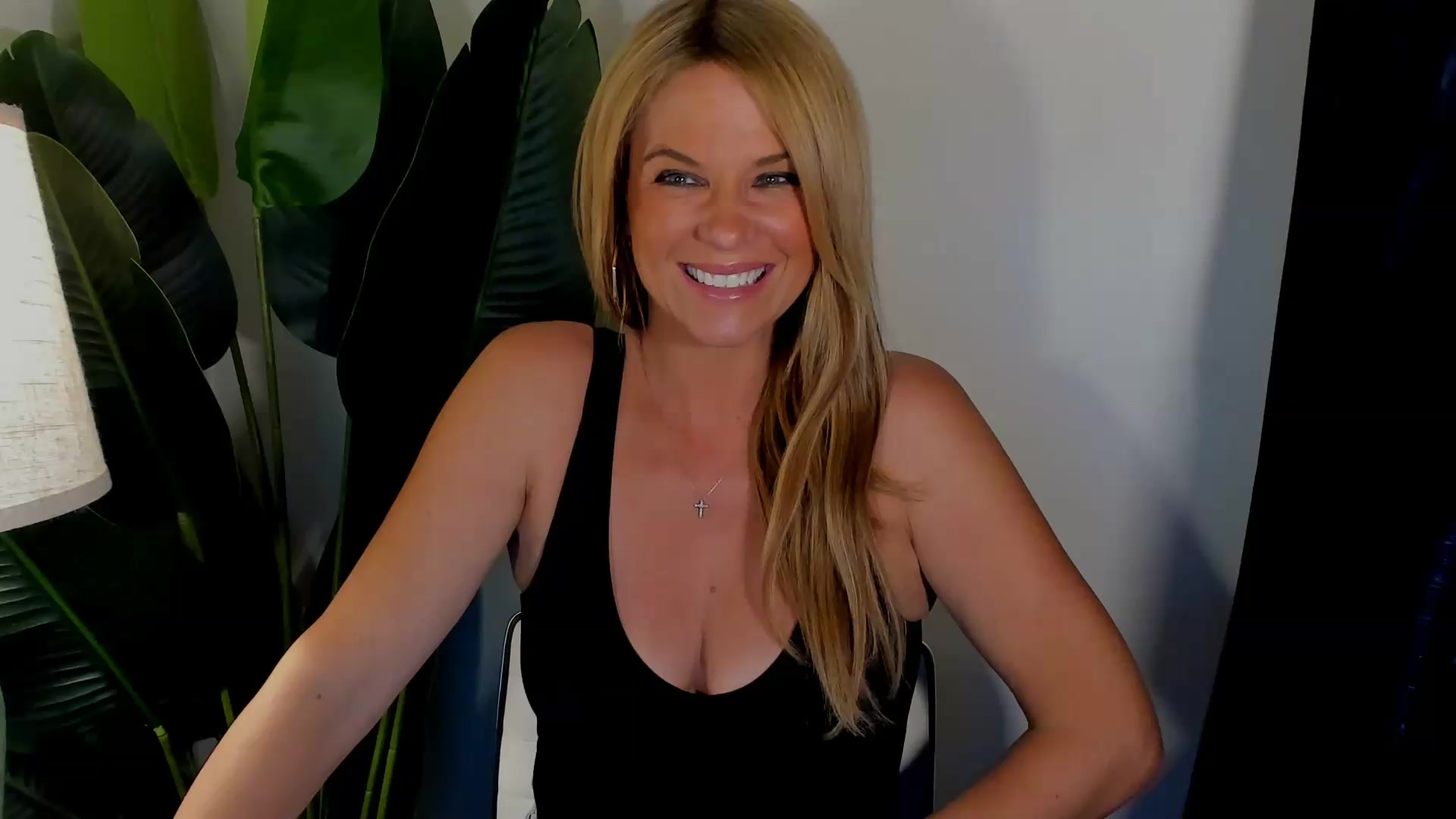 Gallery image thumbnail from Sowet4you1's myfreecams stream on, 08/30/2026, 05:20 image 9 of 20