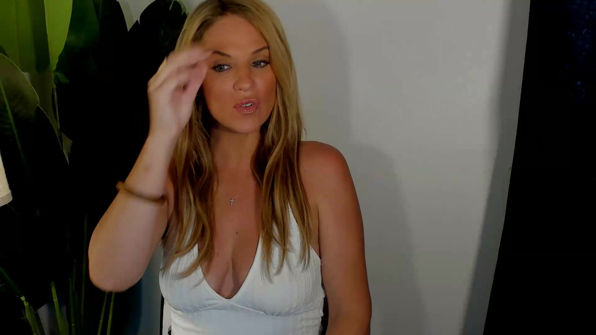 Gallery image thumbnail from Sowet4you1's myfreecams stream on, 09/17/2026, 03:57 image 19 of 20