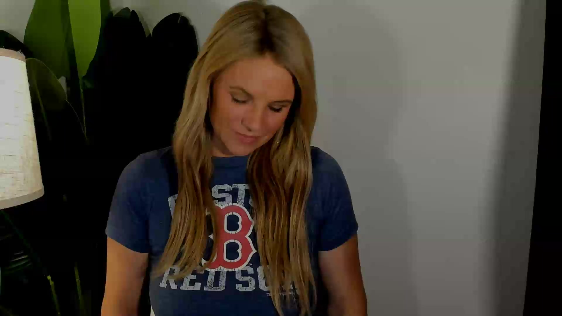 Gallery image thumbnail from Sowet4you1's myfreecams stream on, 09/19/2026, 02:30 image 13 of 20