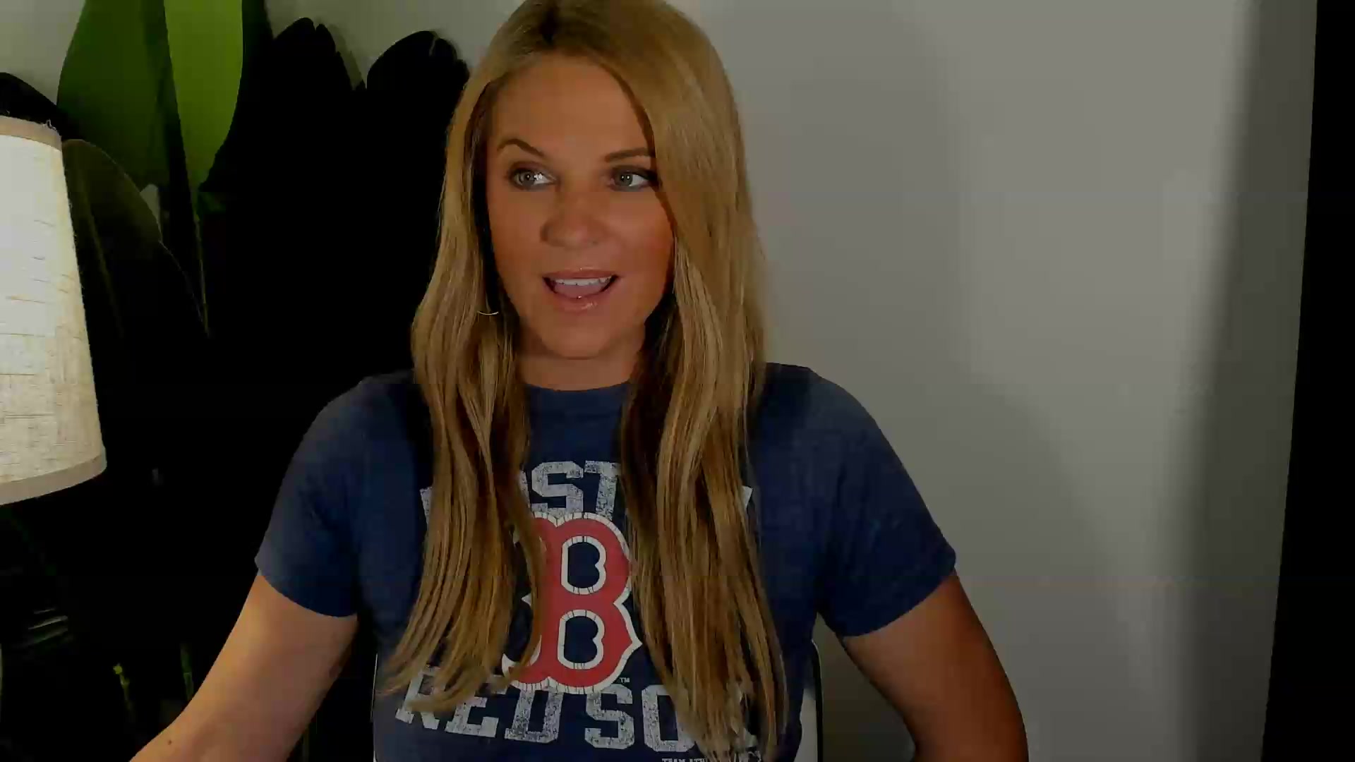Gallery image thumbnail from Sowet4you1's myfreecams stream on, 09/19/2026, 02:30 image 17 of 20