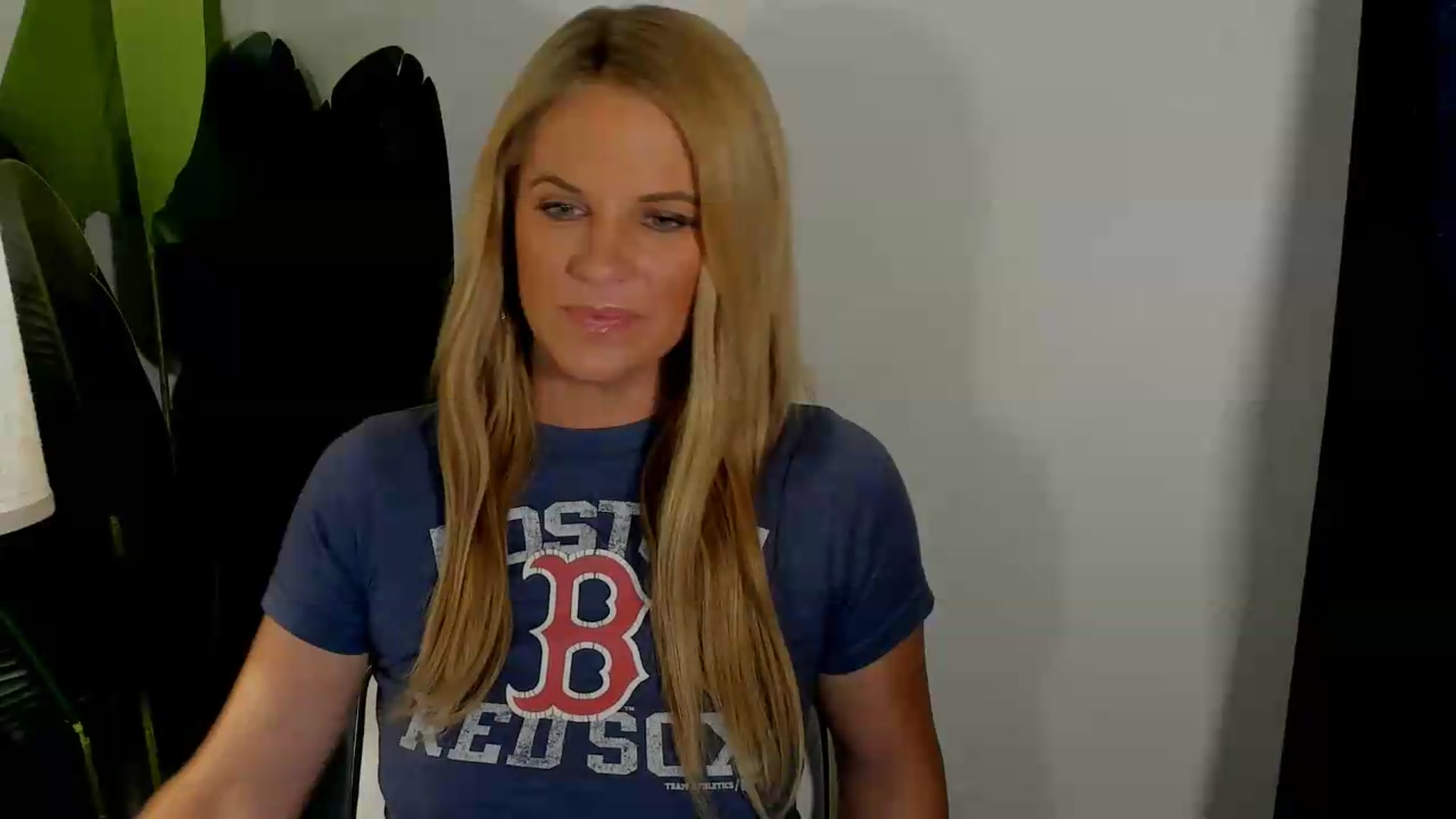 Gallery image thumbnail from Sowet4you1's myfreecams stream on, 09/19/2026, 03:53 image 5 of 20