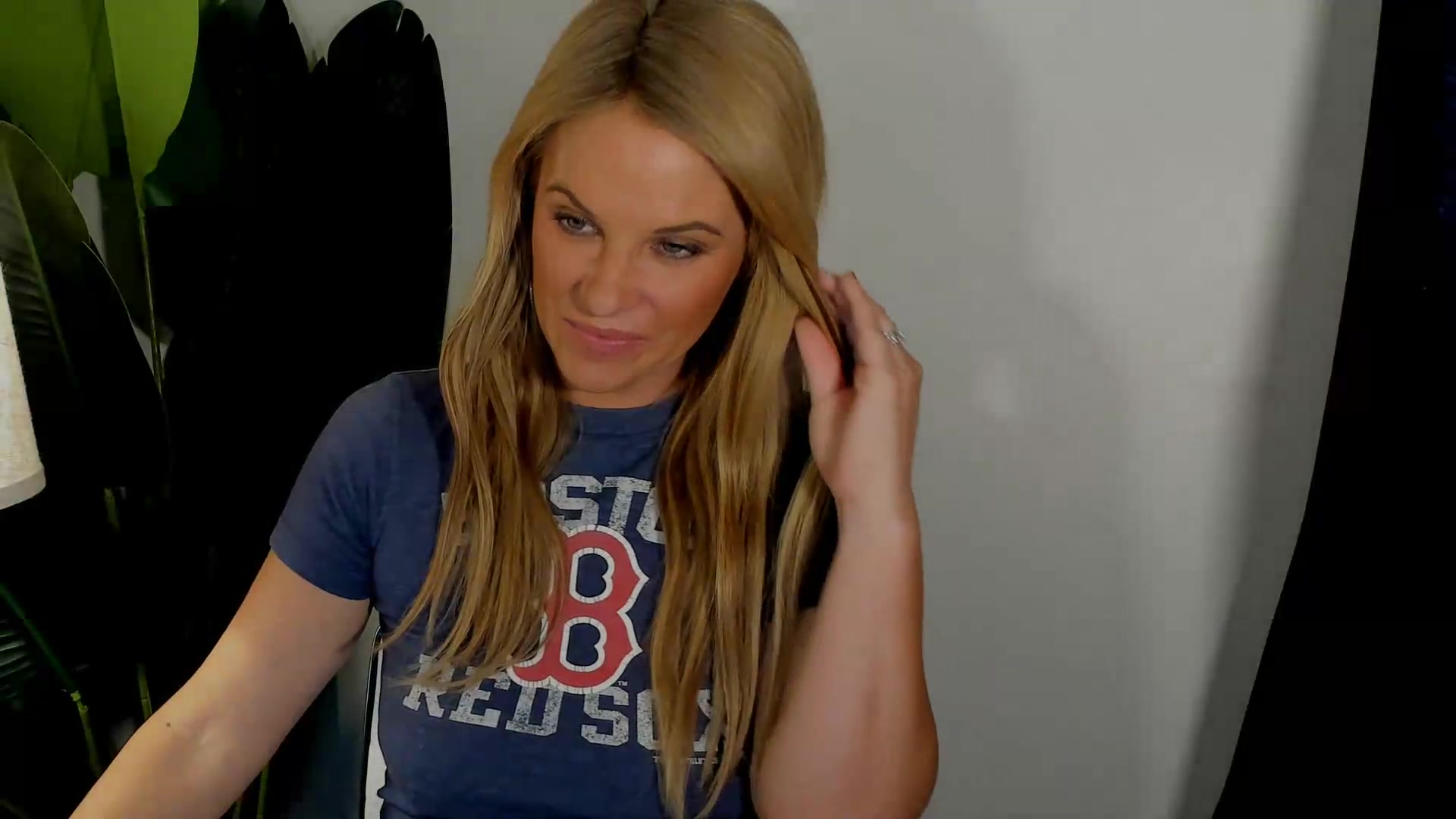 Gallery image thumbnail from Sowet4you1's myfreecams stream on, 09/19/2026, 05:11 image 17 of 20