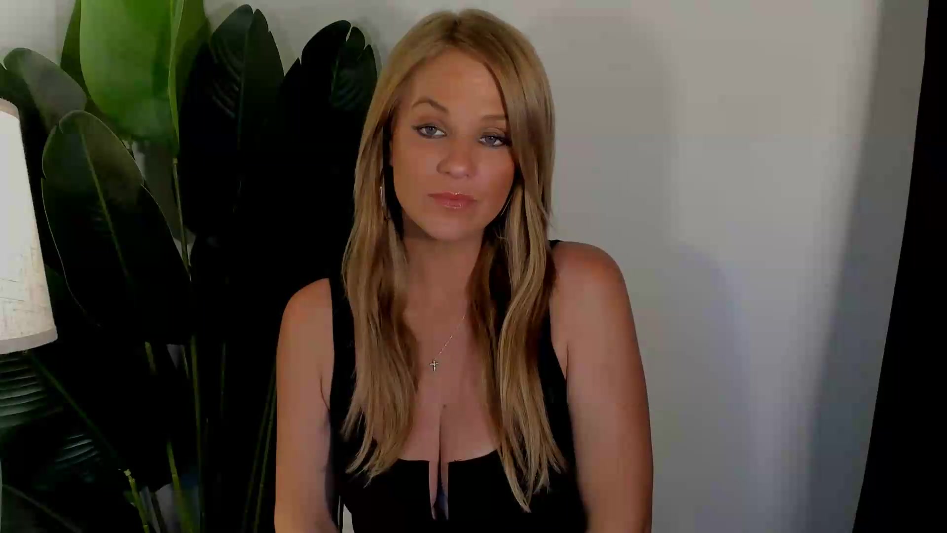 Gallery image thumbnail from Sowet4you1's myfreecams stream on, 10/02/2026, 04:47 image 14 of 20
