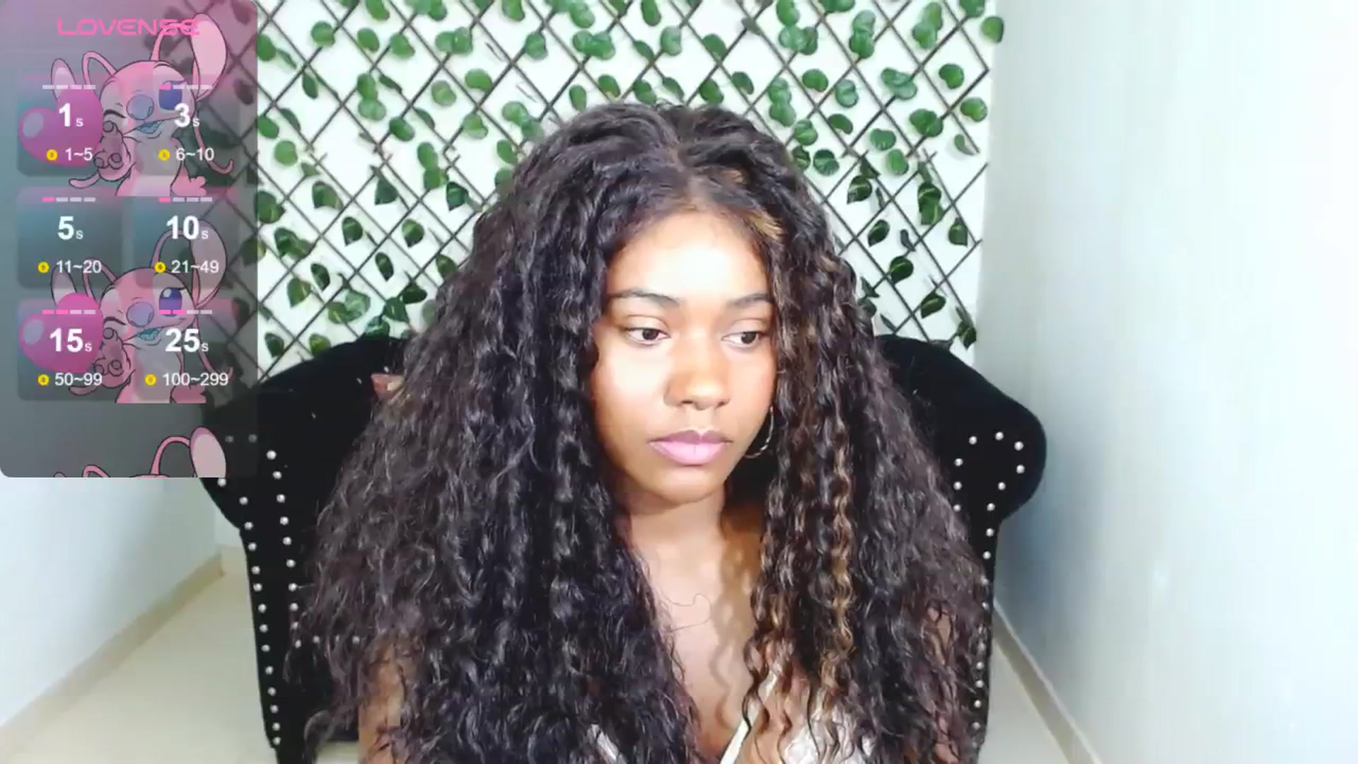 Gallery image thumbnail from Soy_Keta's myfreecams stream on, 06/28/2024, 14:26 image 18 of 20