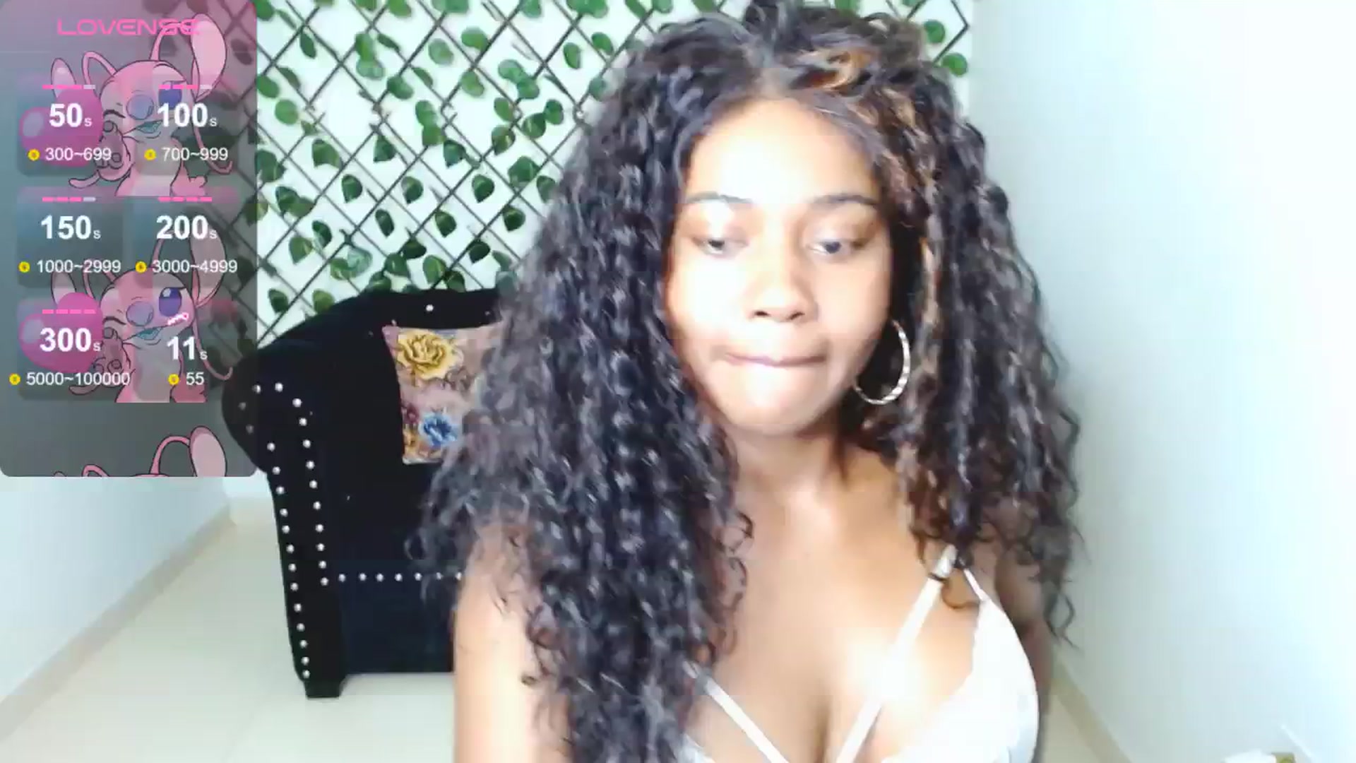 Gallery image thumbnail from Soy_Keta's myfreecams stream on, 06/28/2024, 16:03 image 9 of 20