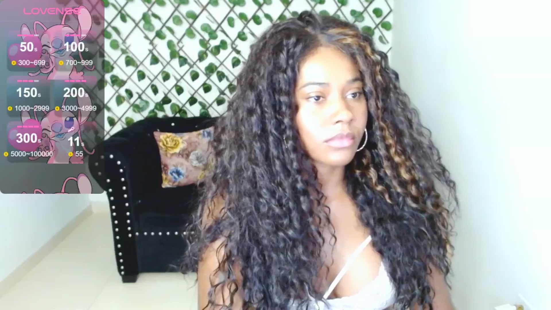 Gallery image thumbnail from Soy_Keta's myfreecams stream on, 06/28/2024, 16:48 image 9 of 20