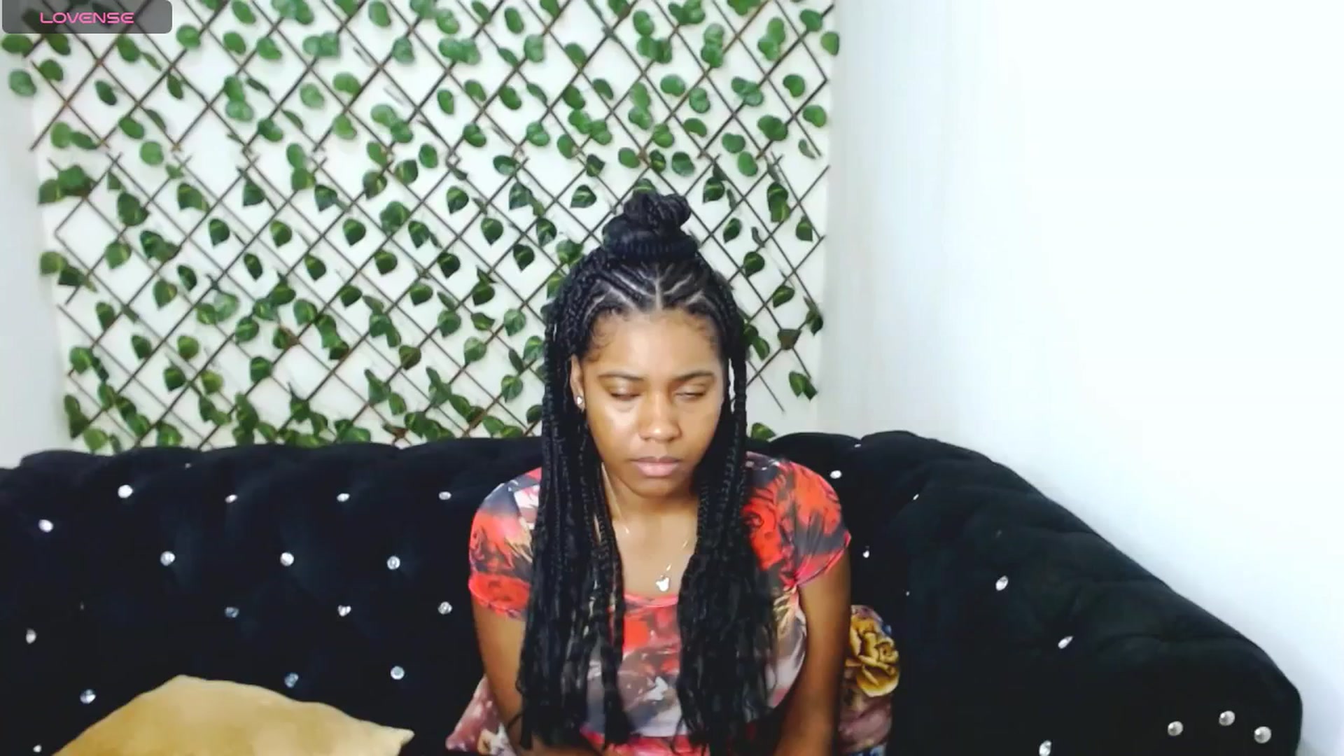 Gallery image thumbnail from Soy_Keta's myfreecams stream on, 07/03/2024, 15:22 image 9 of 20