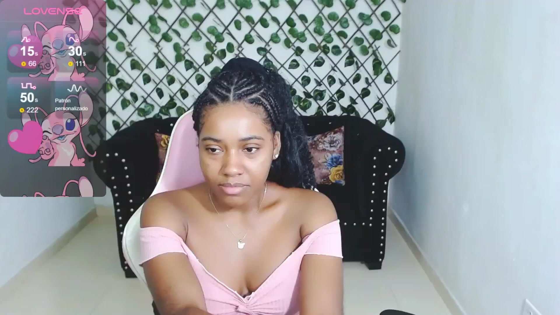 Gallery image thumbnail from Soy_Keta's myfreecams stream on, 07/05/2024, 24:27 image 8 of 20
