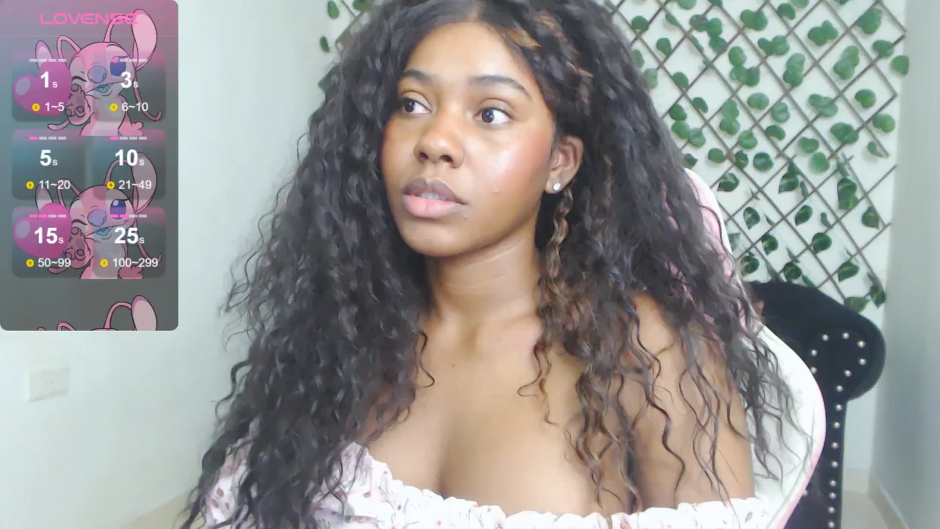 Gallery image thumbnail from Soy_Keta's myfreecams stream on, 07/05/2024, 23:48 image 20 of 20