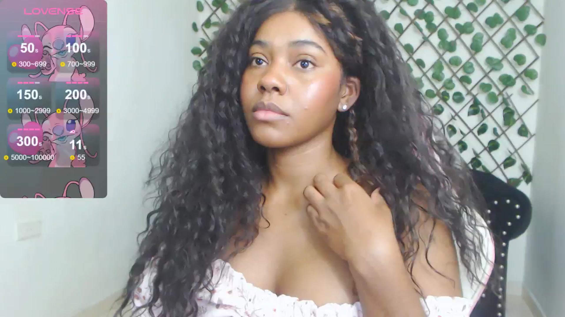 Gallery image thumbnail from Soy_Keta's myfreecams stream on, 07/05/2024, 23:48 image 17 of 20