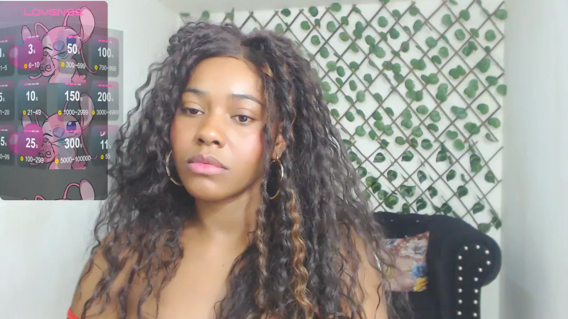 Gallery image thumbnail from Soy_Keta's myfreecams stream on, 07/07/2024, 19:41 image 16 of 20