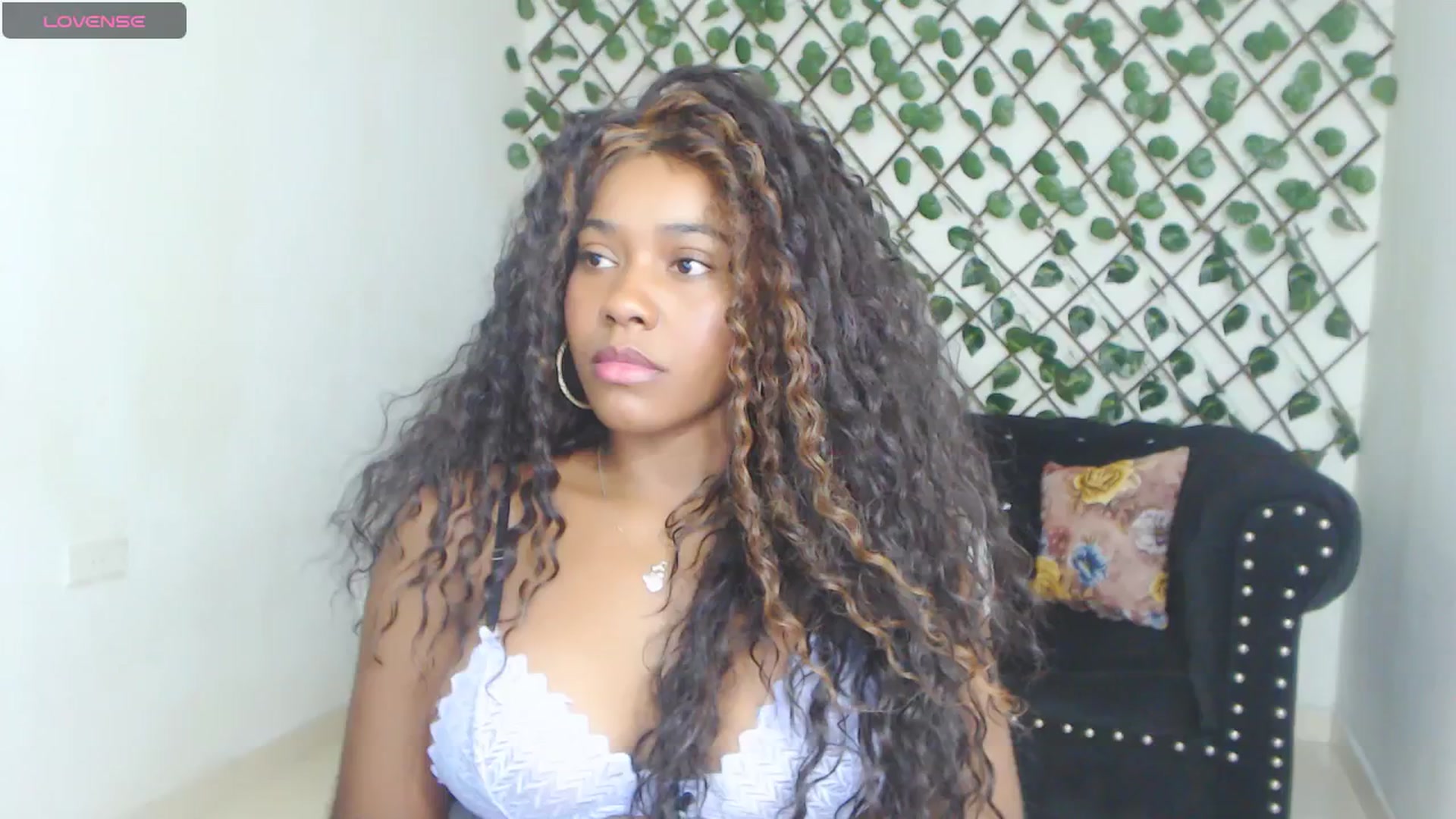 Gallery image thumbnail from Soy_Keta's myfreecams stream on, 07/11/2024, 24:05 image 3 of 20
