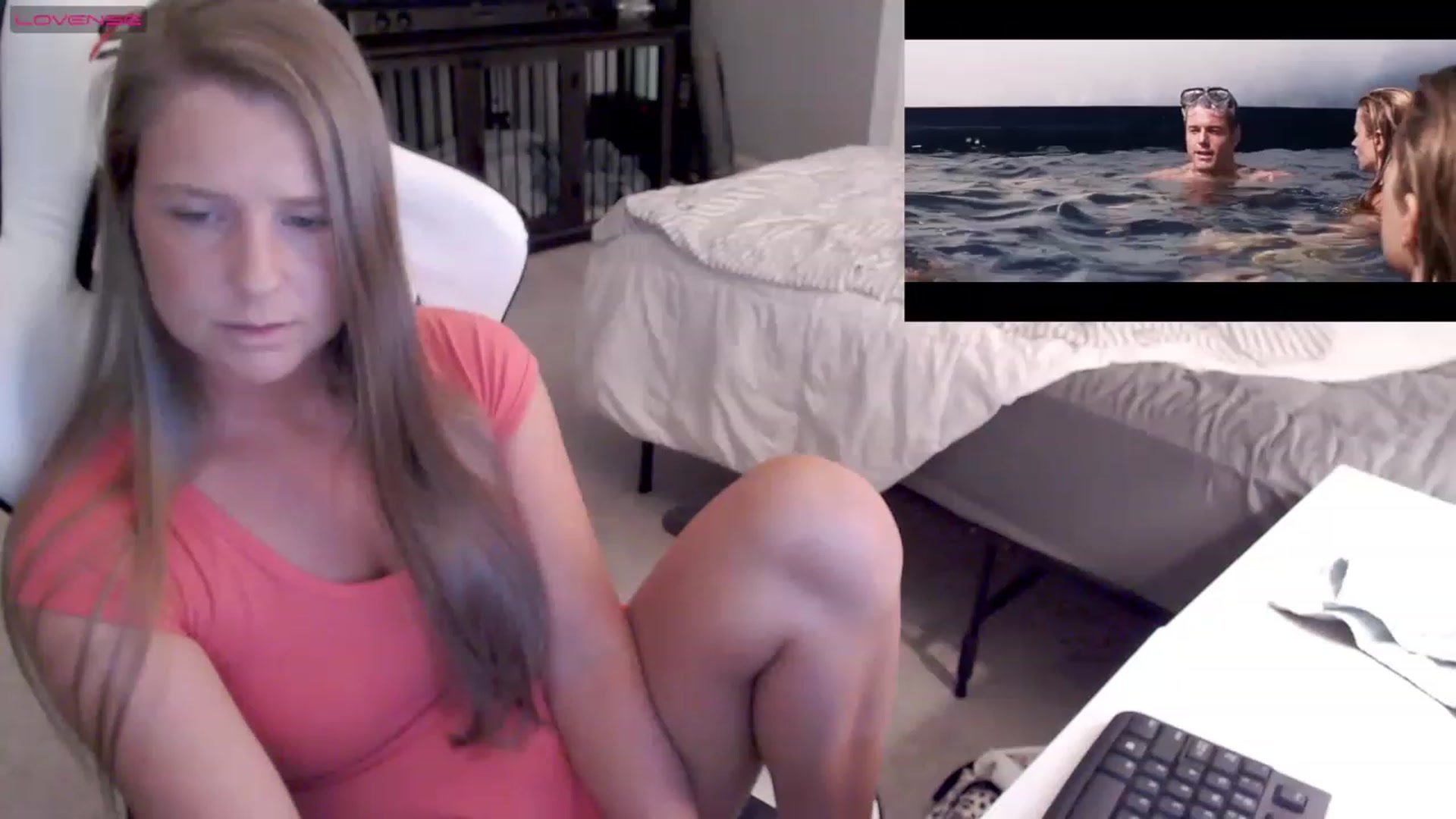 Gallery image thumbnail from Soybean92's myfreecams stream on, 06/02/2023, 19:03 image 18 of 20