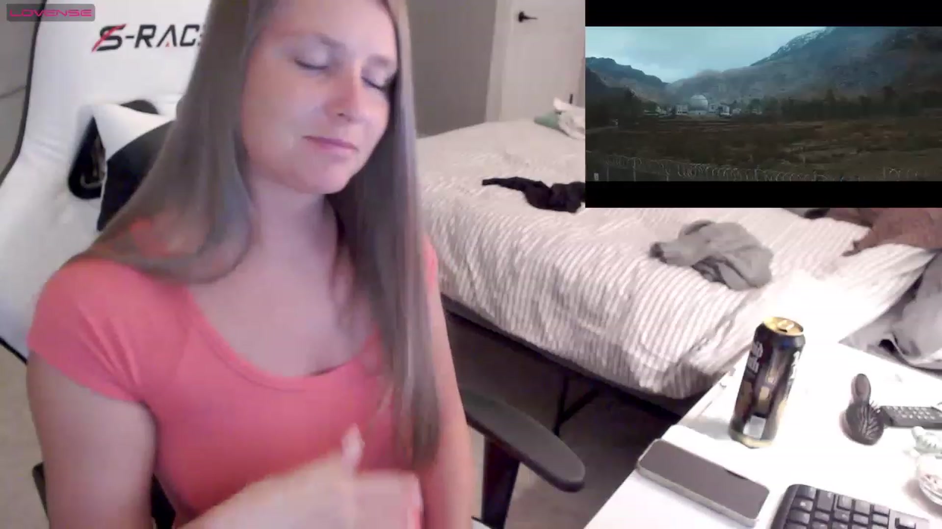 Gallery image thumbnail from Soybean92's myfreecams stream on, 06/06/2023, 04:01 image 6 of 20