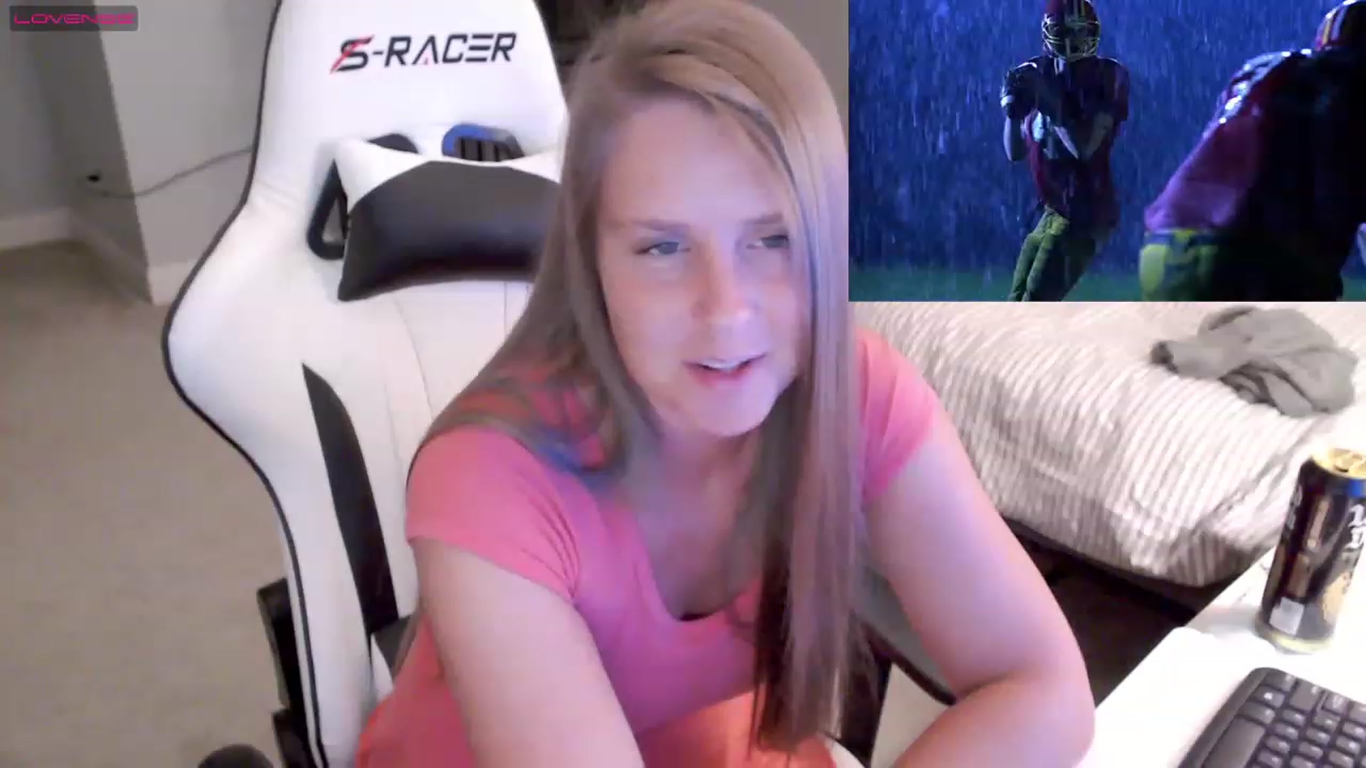 Gallery image thumbnail from Soybean92's myfreecams stream on, 06/06/2023, 04:01 image 14 of 20