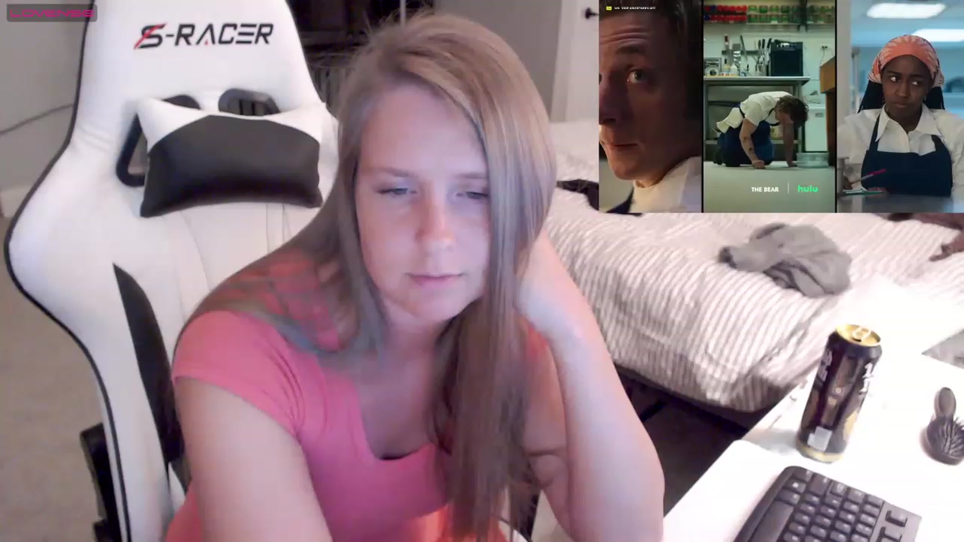 Gallery image thumbnail from Soybean92's myfreecams stream on, 06/06/2023, 04:01 image 15 of 20