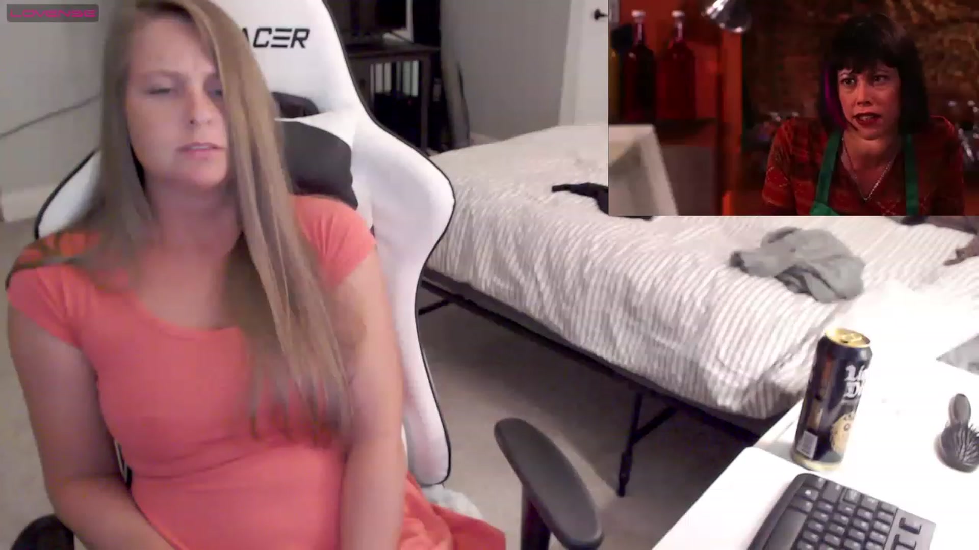 Gallery image thumbnail from Soybean92's myfreecams stream on, 06/06/2023, 04:01 image 19 of 20