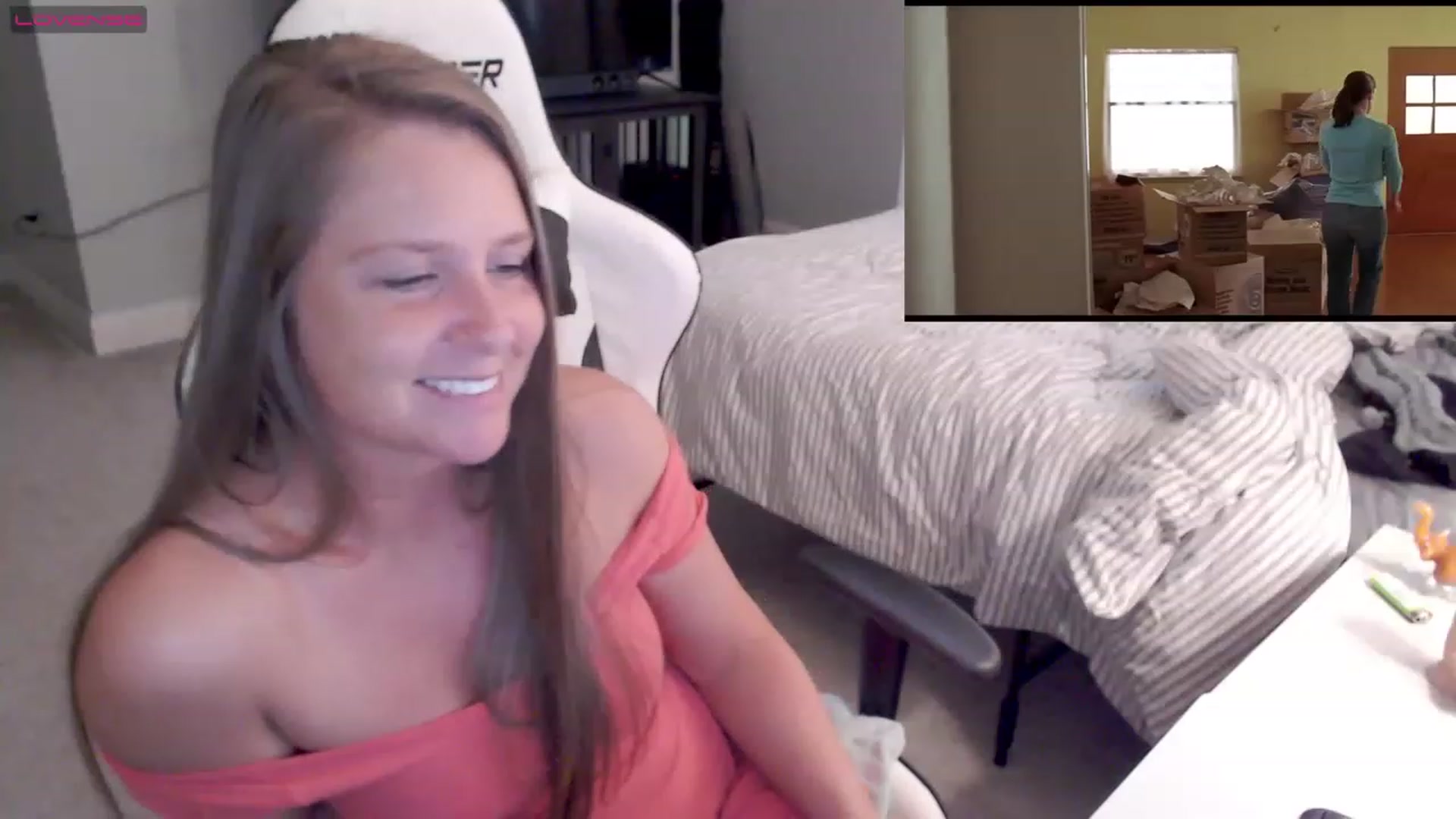 Gallery image thumbnail from Soybean92's myfreecams stream on, 06/06/2023, 20:48 image 7 of 20