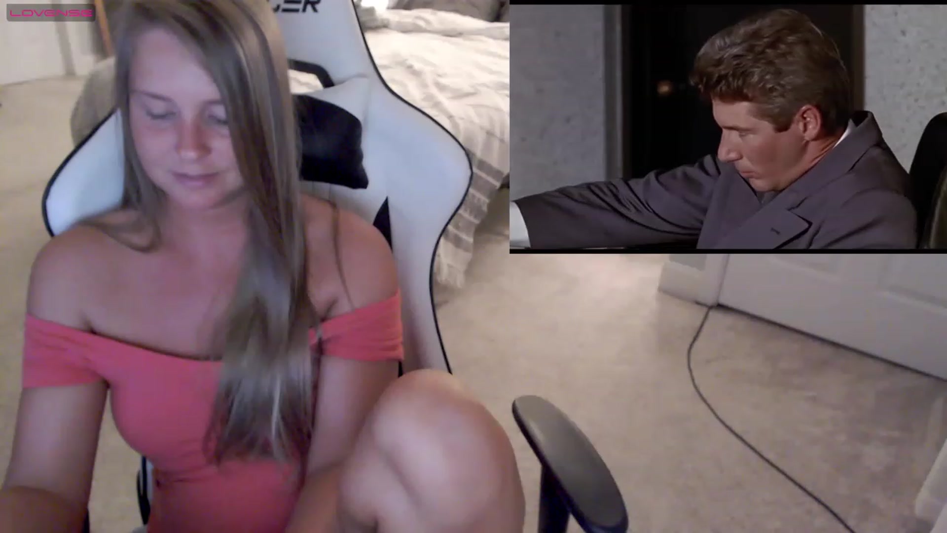 Gallery image thumbnail from Soybean92's myfreecams stream on, 06/12/2023, 03:21 image 14 of 20