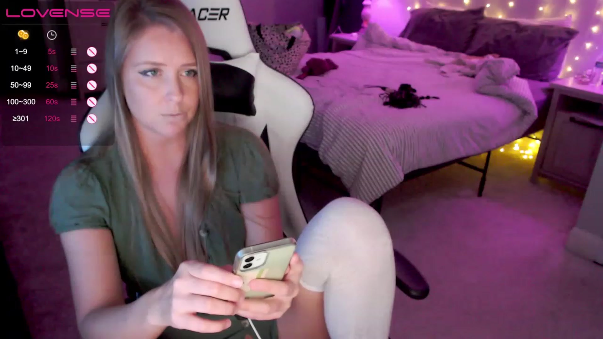 Gallery image thumbnail from Soybean92's myfreecams stream on, 07/17/2023, 17:03 image 19 of 20