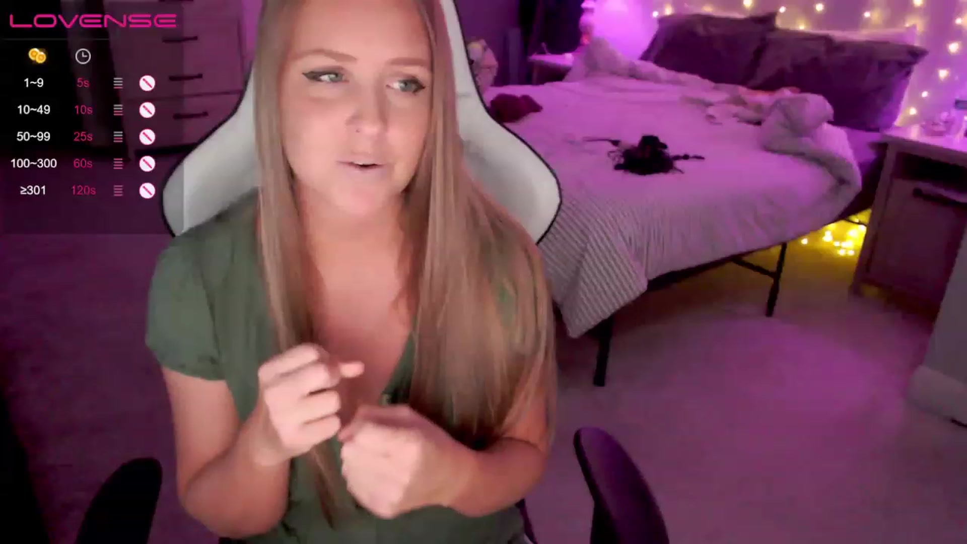 Gallery image thumbnail from Soybean92's myfreecams stream on, 07/17/2023, 17:03 image 7 of 20