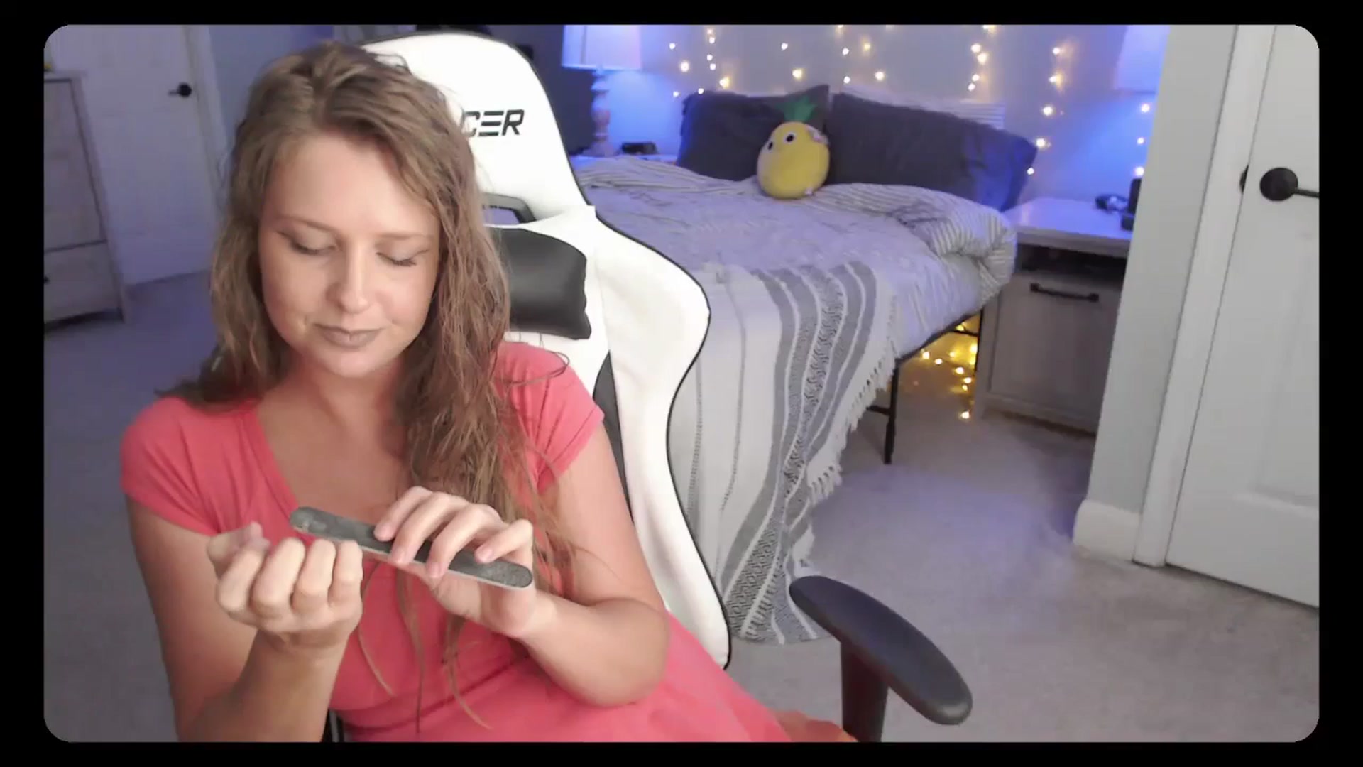 Gallery image thumbnail from Soybean92's myfreecams stream on, 09/01/2023, 18:33 image 1 of 20