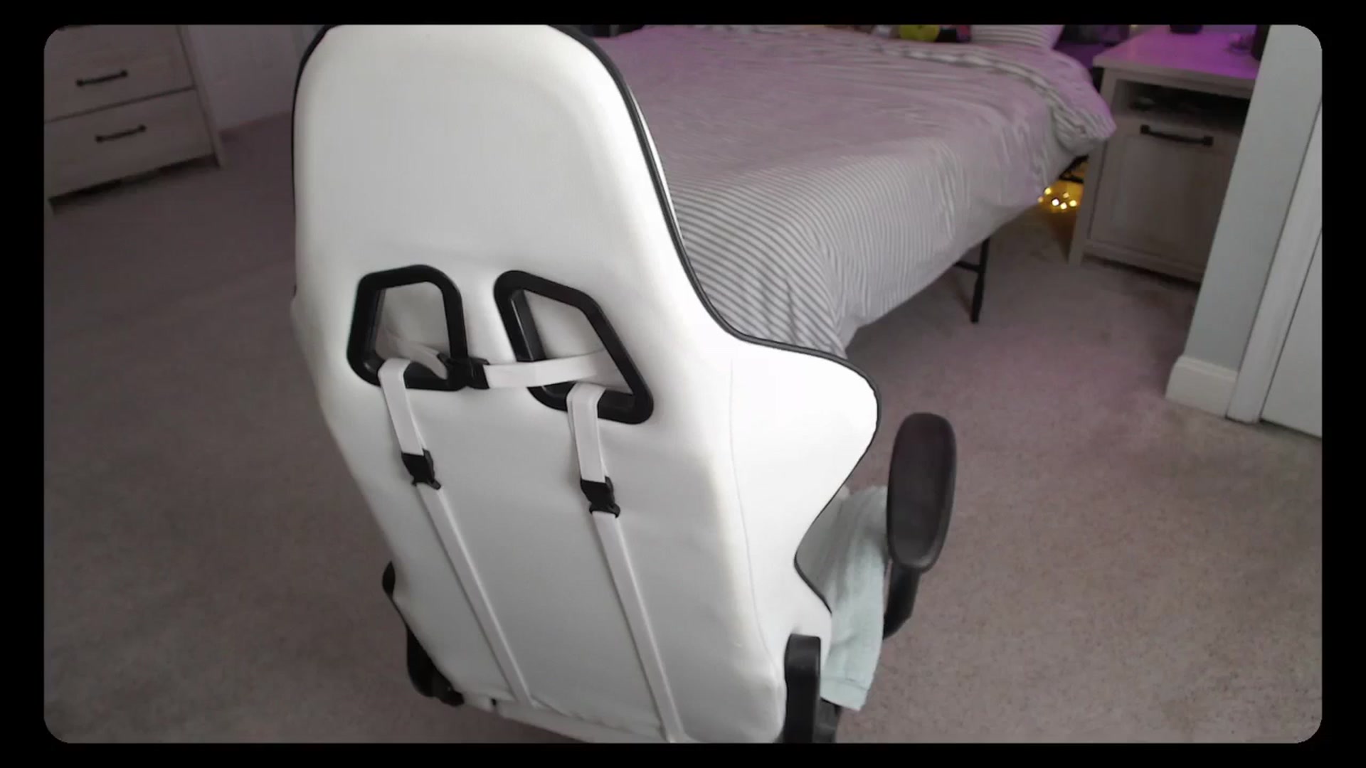 Gallery image thumbnail from Soybean92's myfreecams stream on, 10/02/2023, 18:47 image 14 of 20